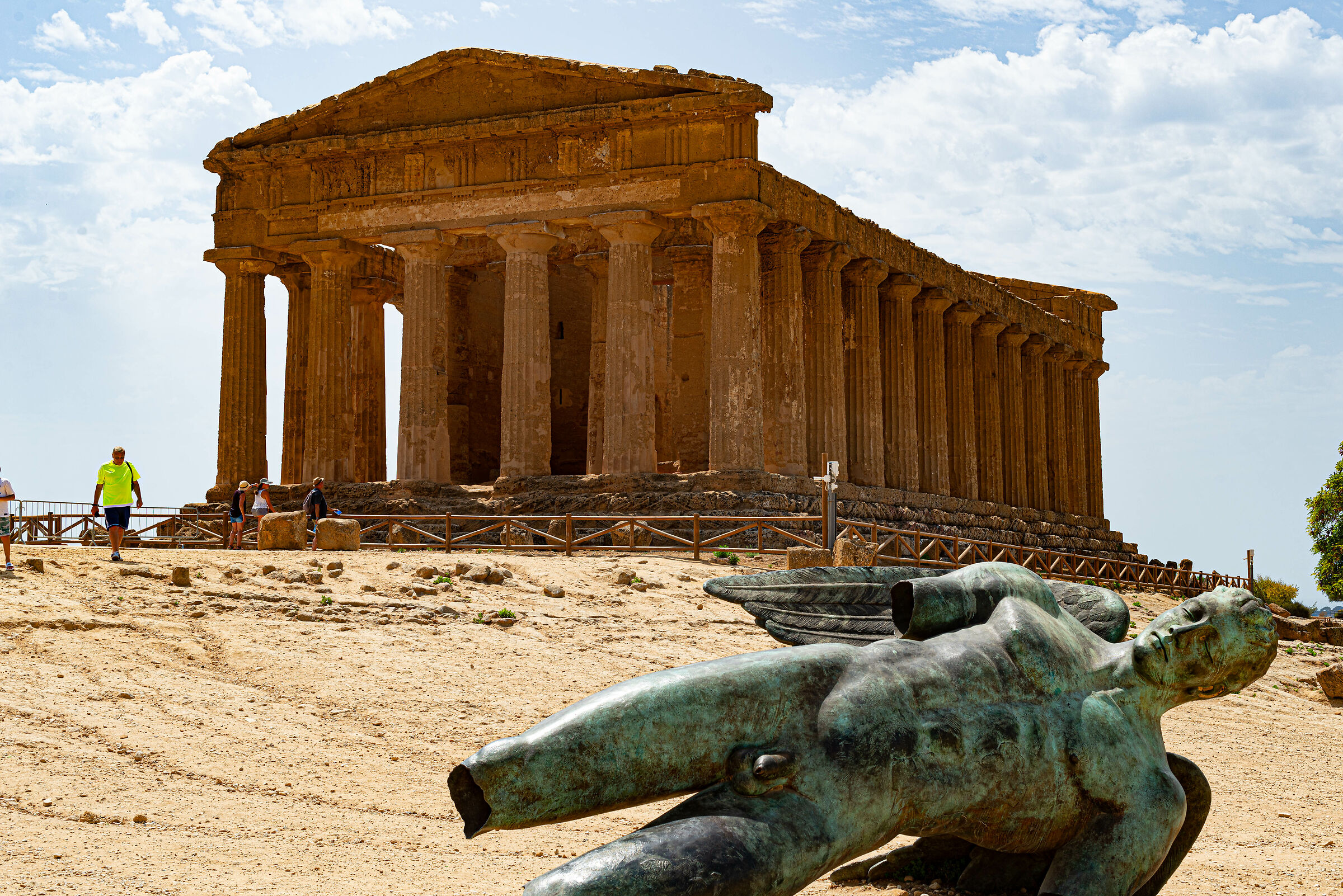 Icarus and the Temple of Corcordia