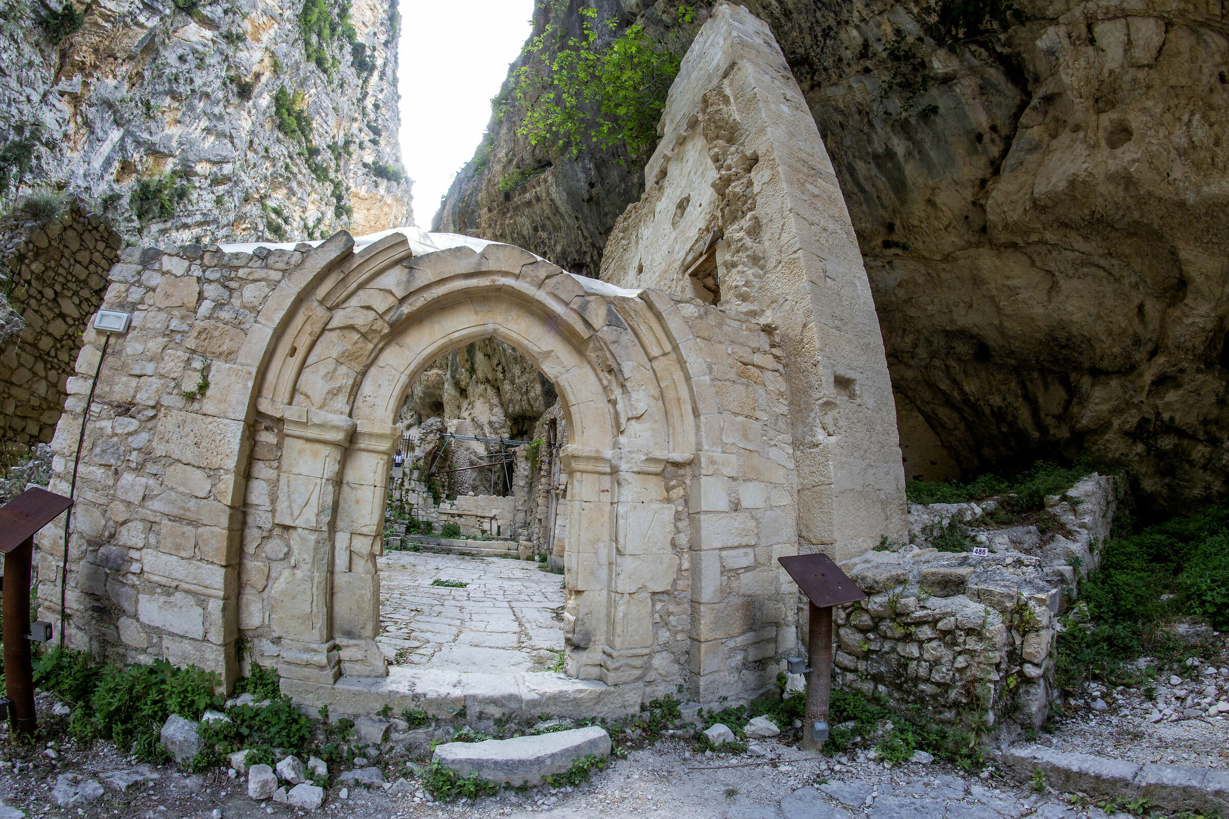 Abbazia di S.martino in valle