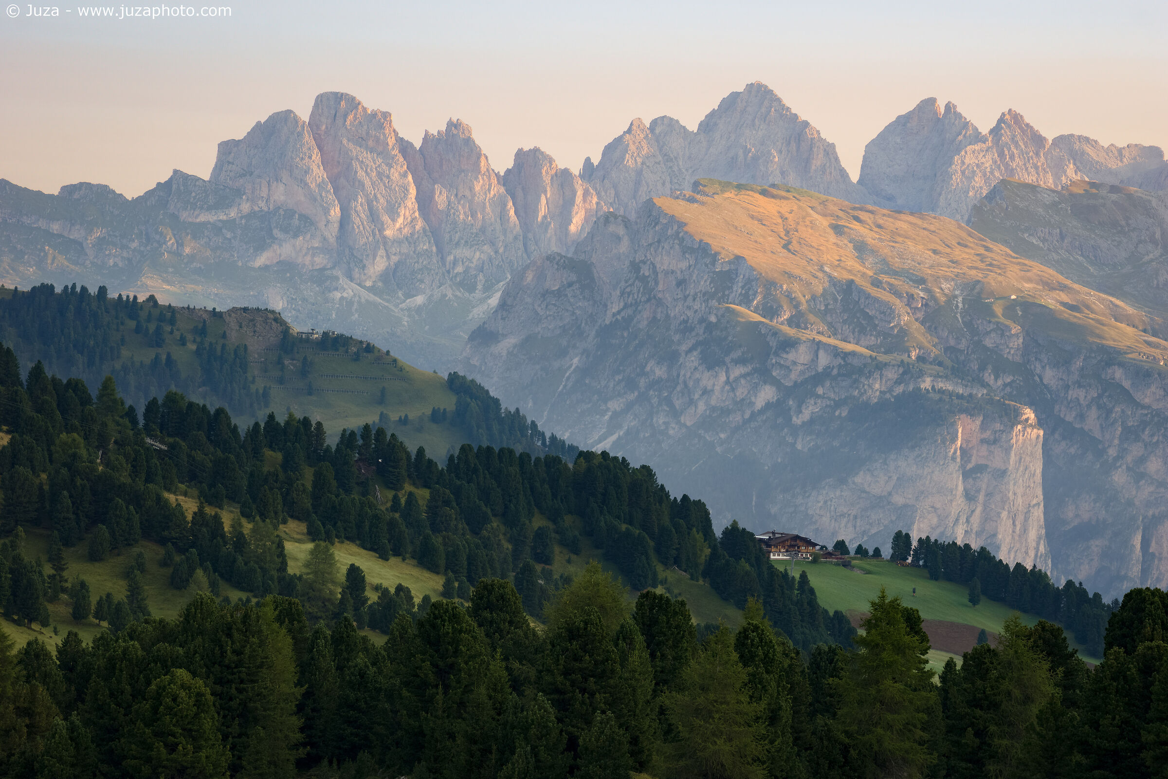 La quiete dell'alba, Passo Sella