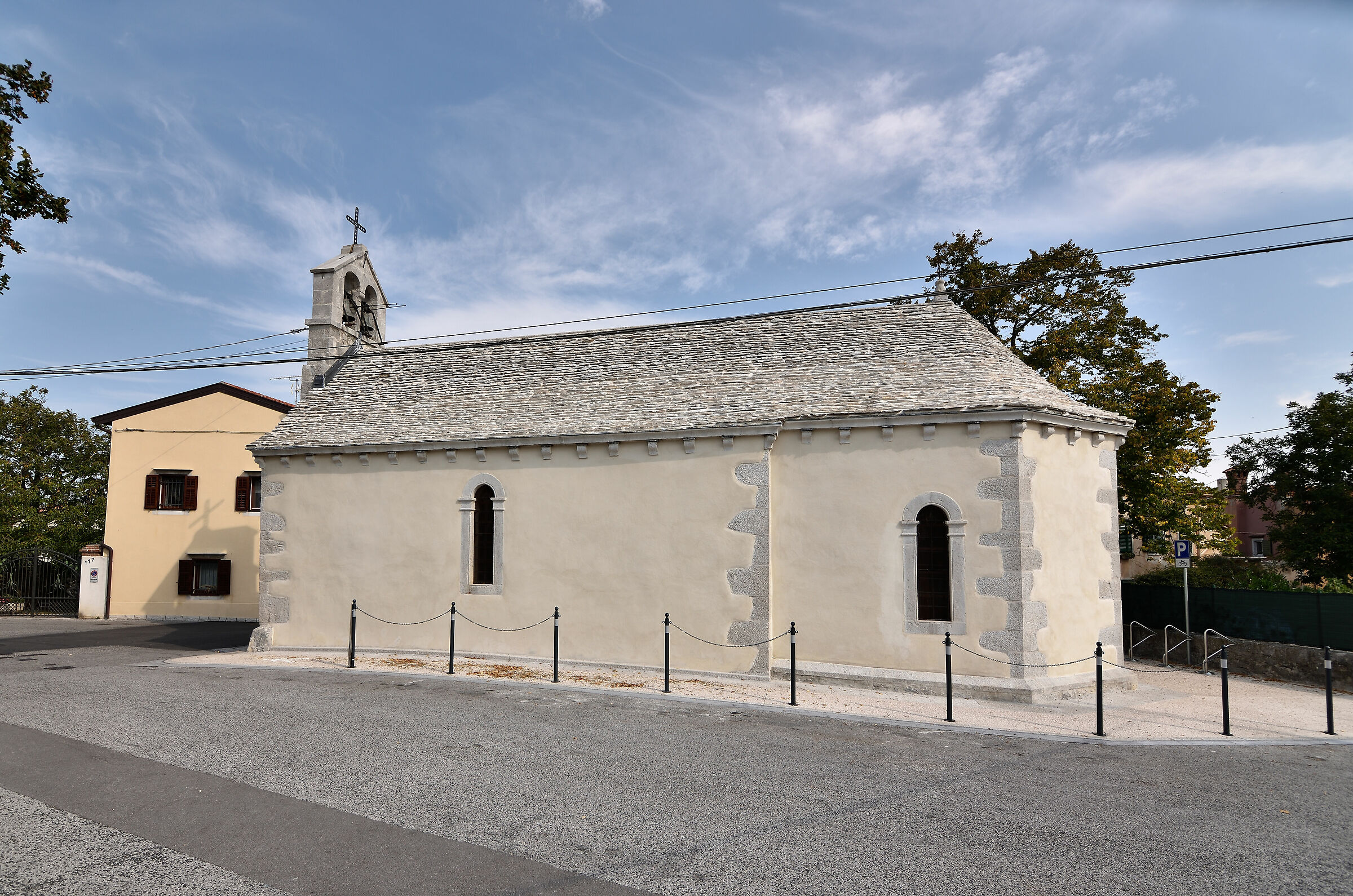 Little Church of St. Cross - Kriz