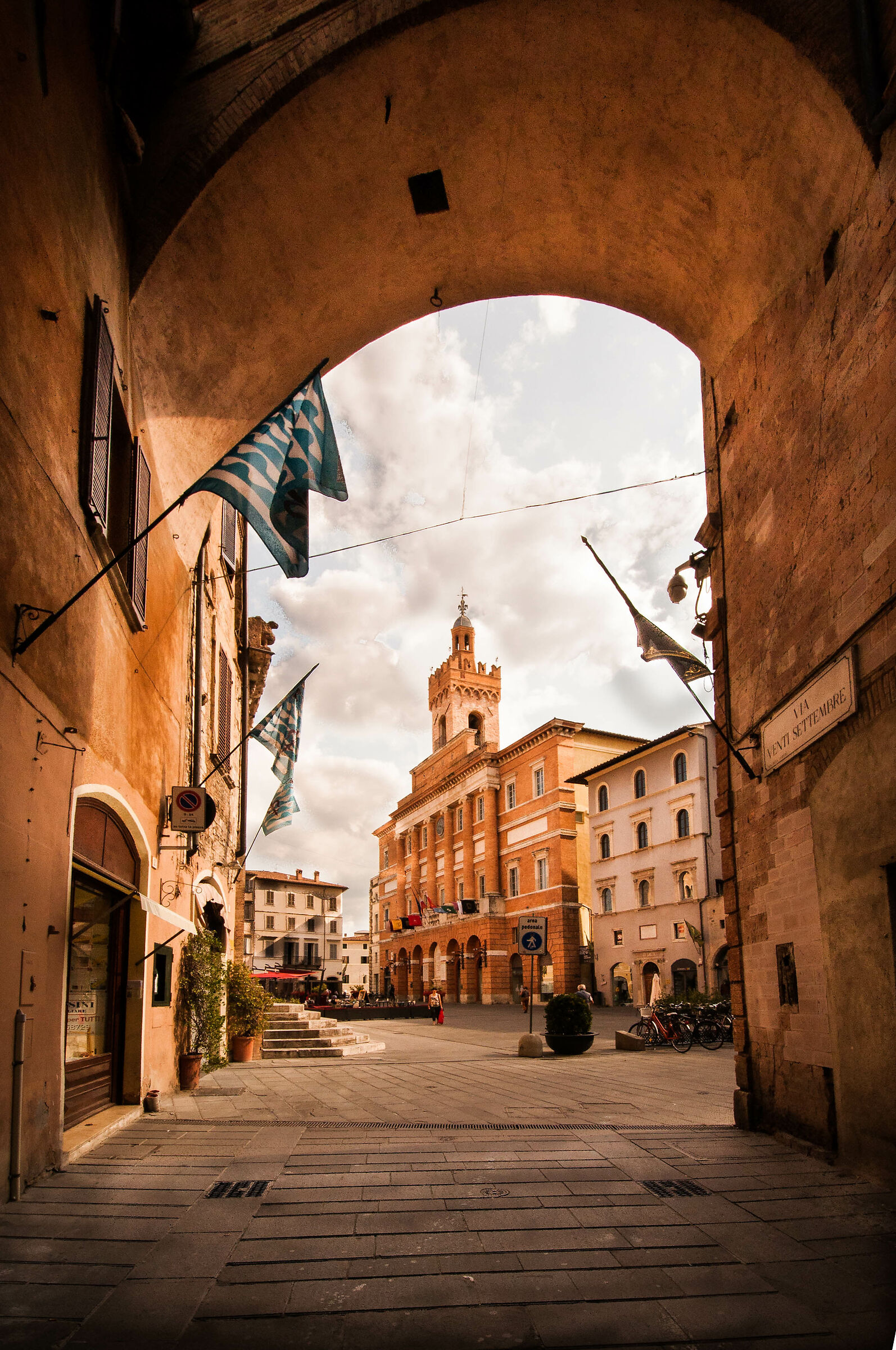 Foligno (pg) / Piazza della Repubblica