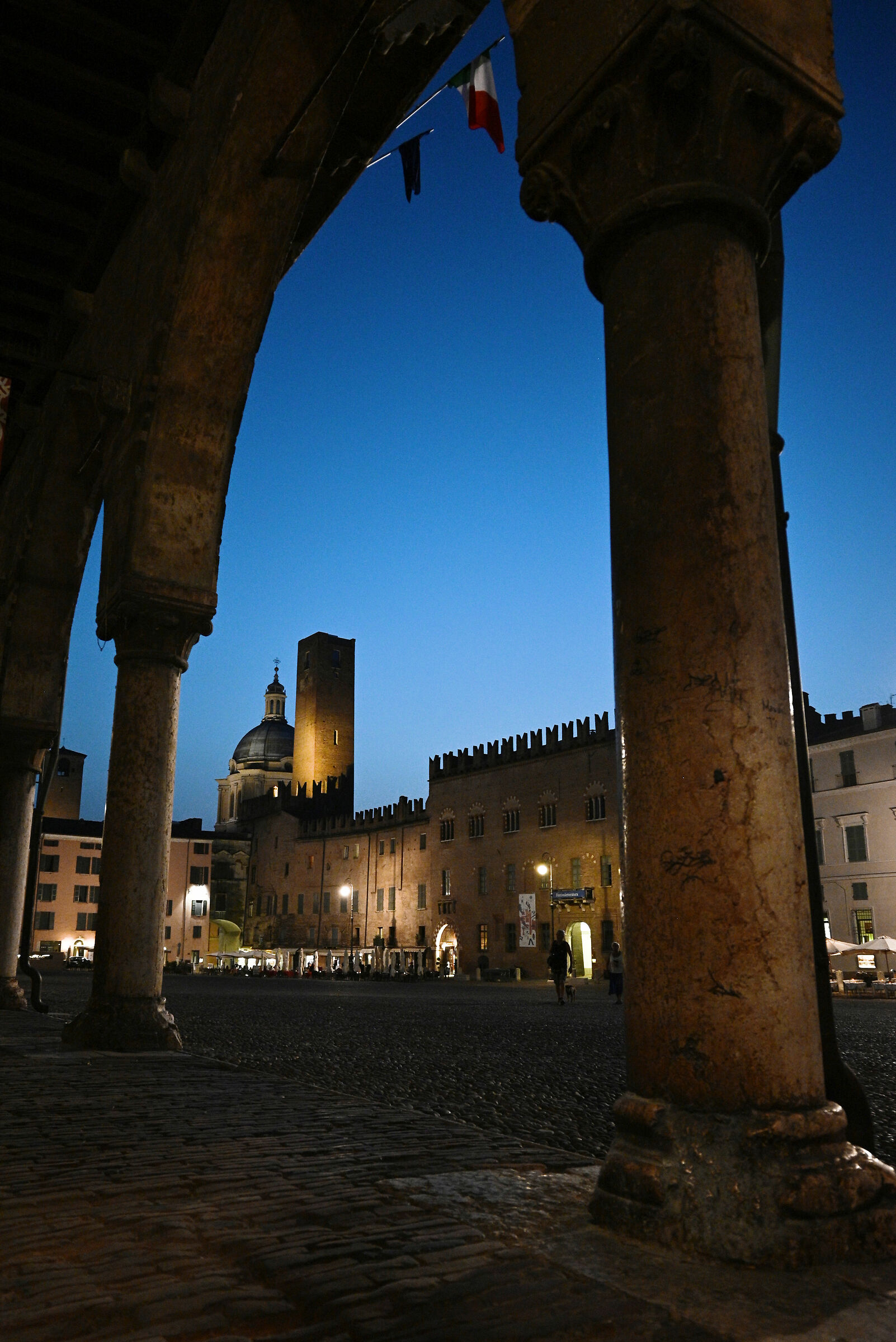 Mantova in blue hour