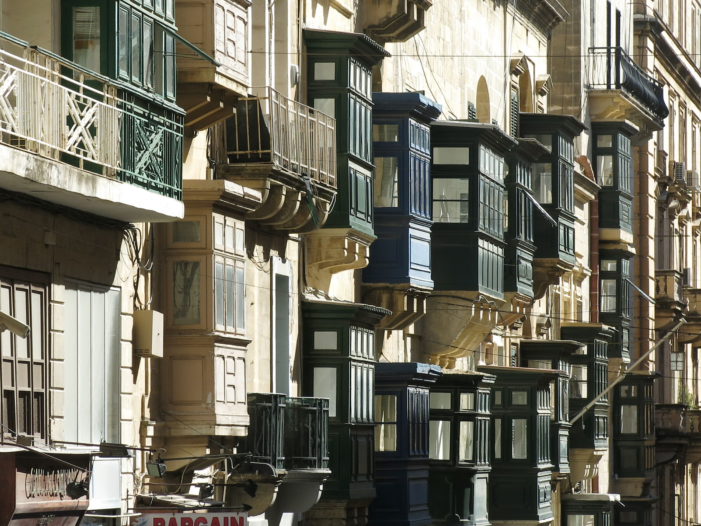 Beau windows................... but they're windows