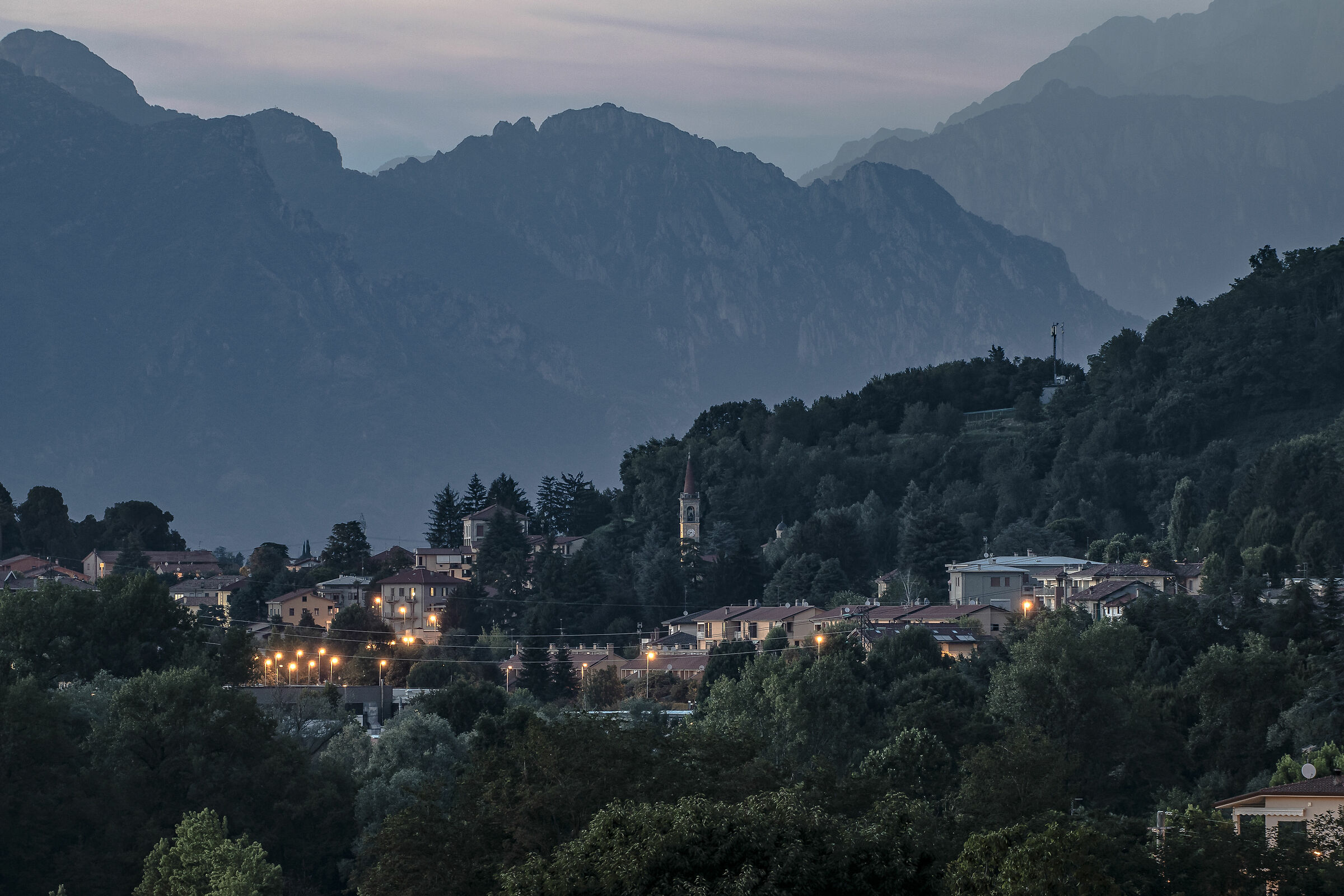 Barzanò, Brianza