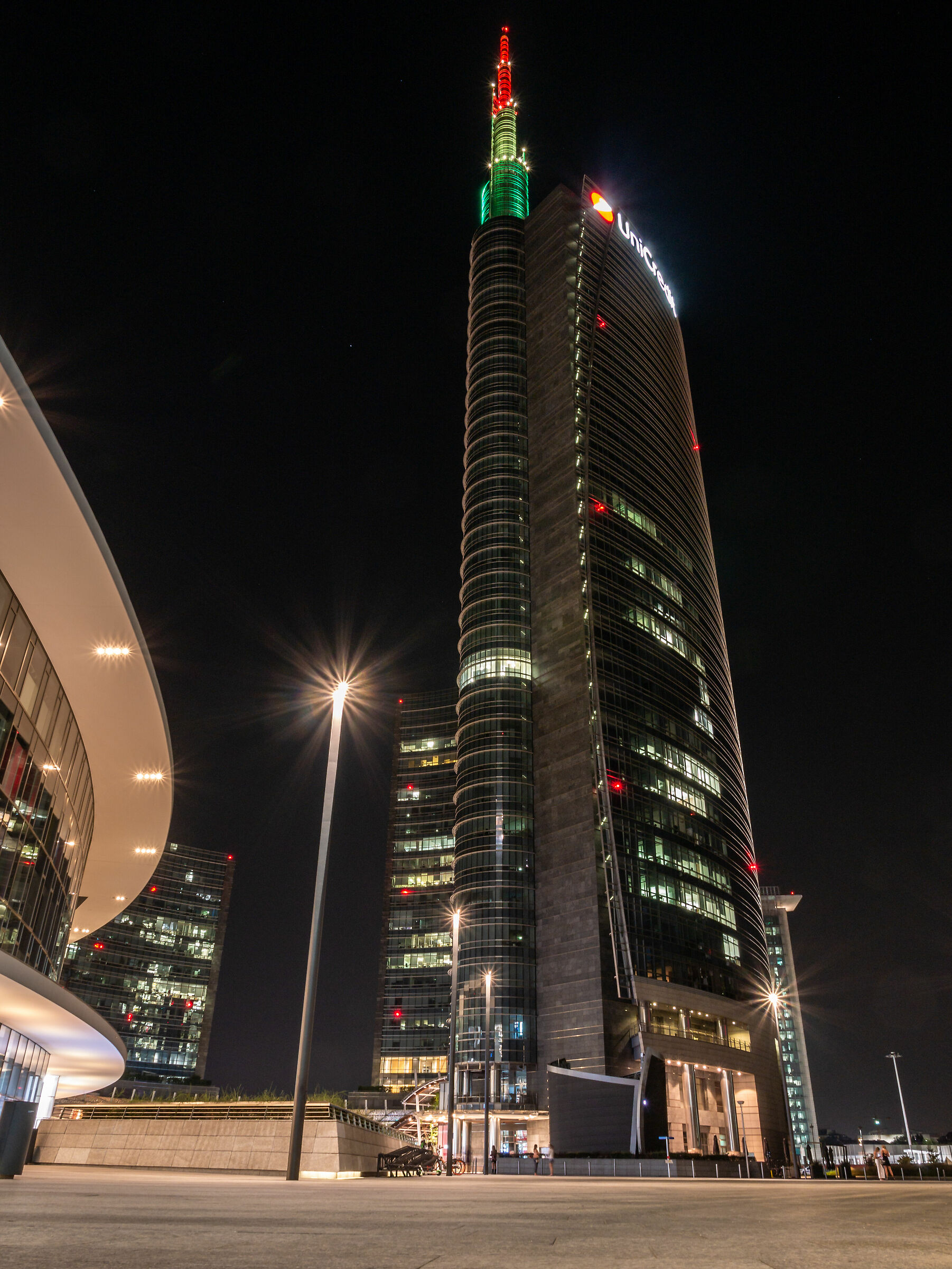Torre Unicredit - Piazza Gae Aulenti - Milan