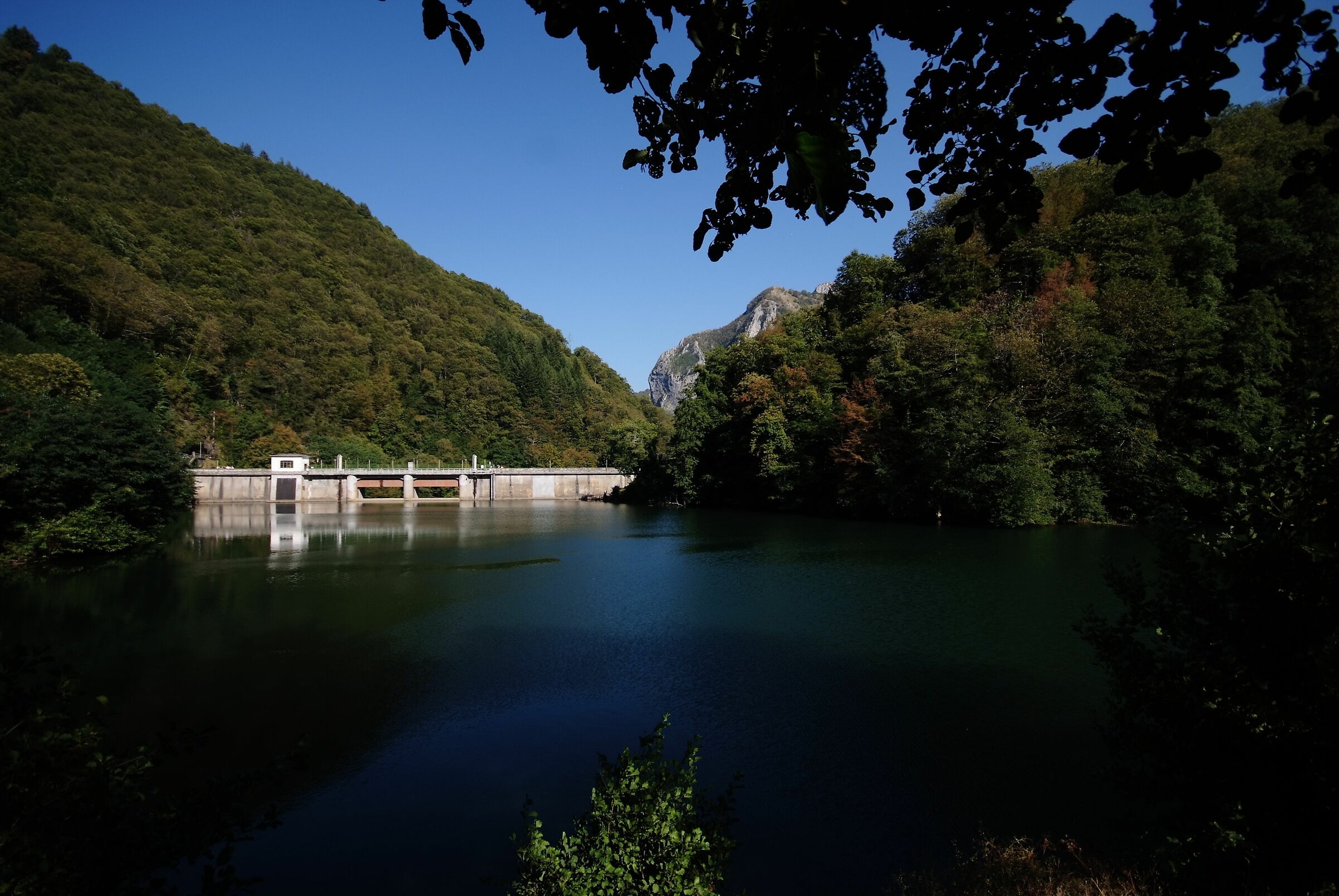 Lago di Isola Santa