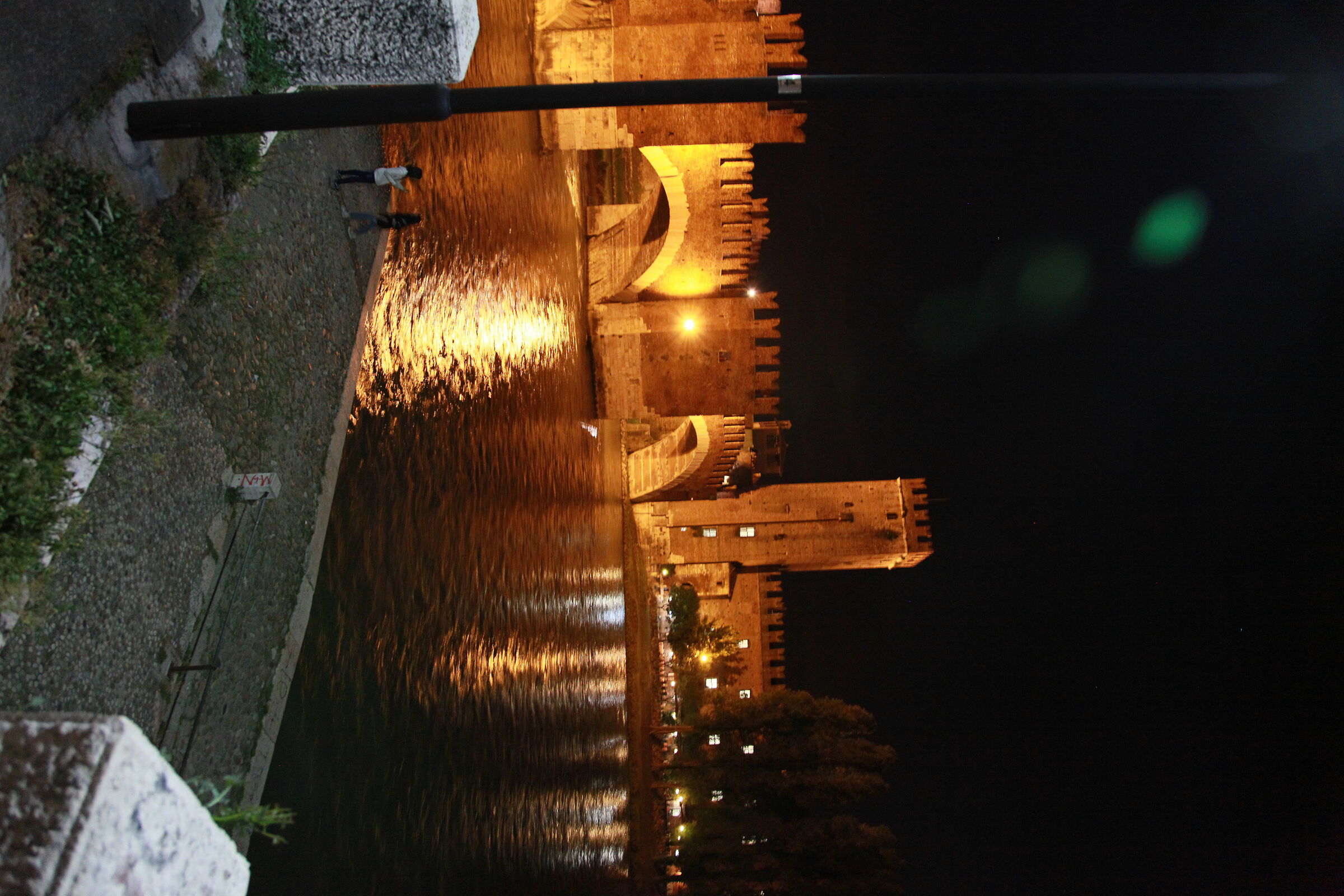 VERONA AT NIGHT
