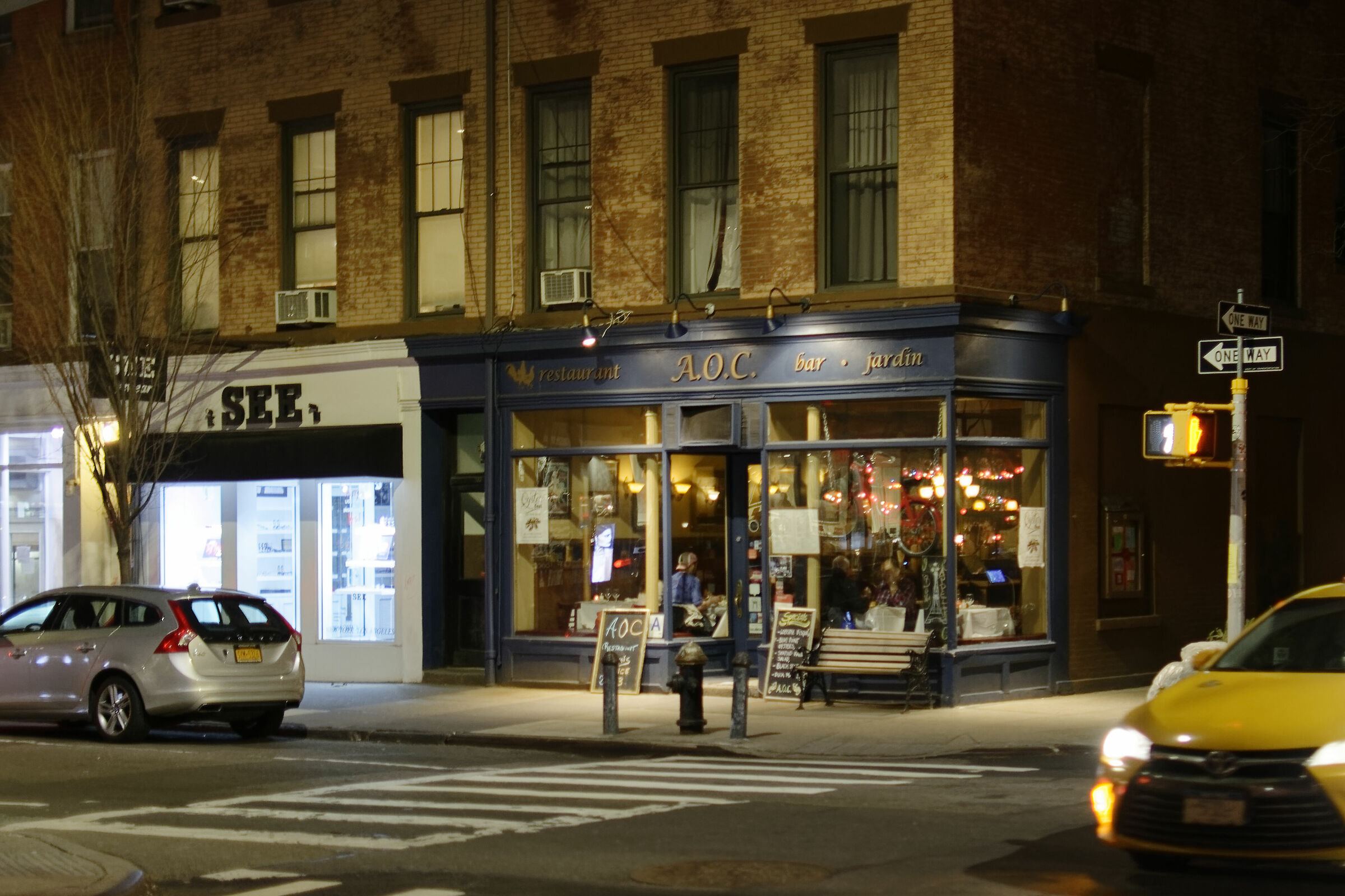 Hopper's paint restaurant