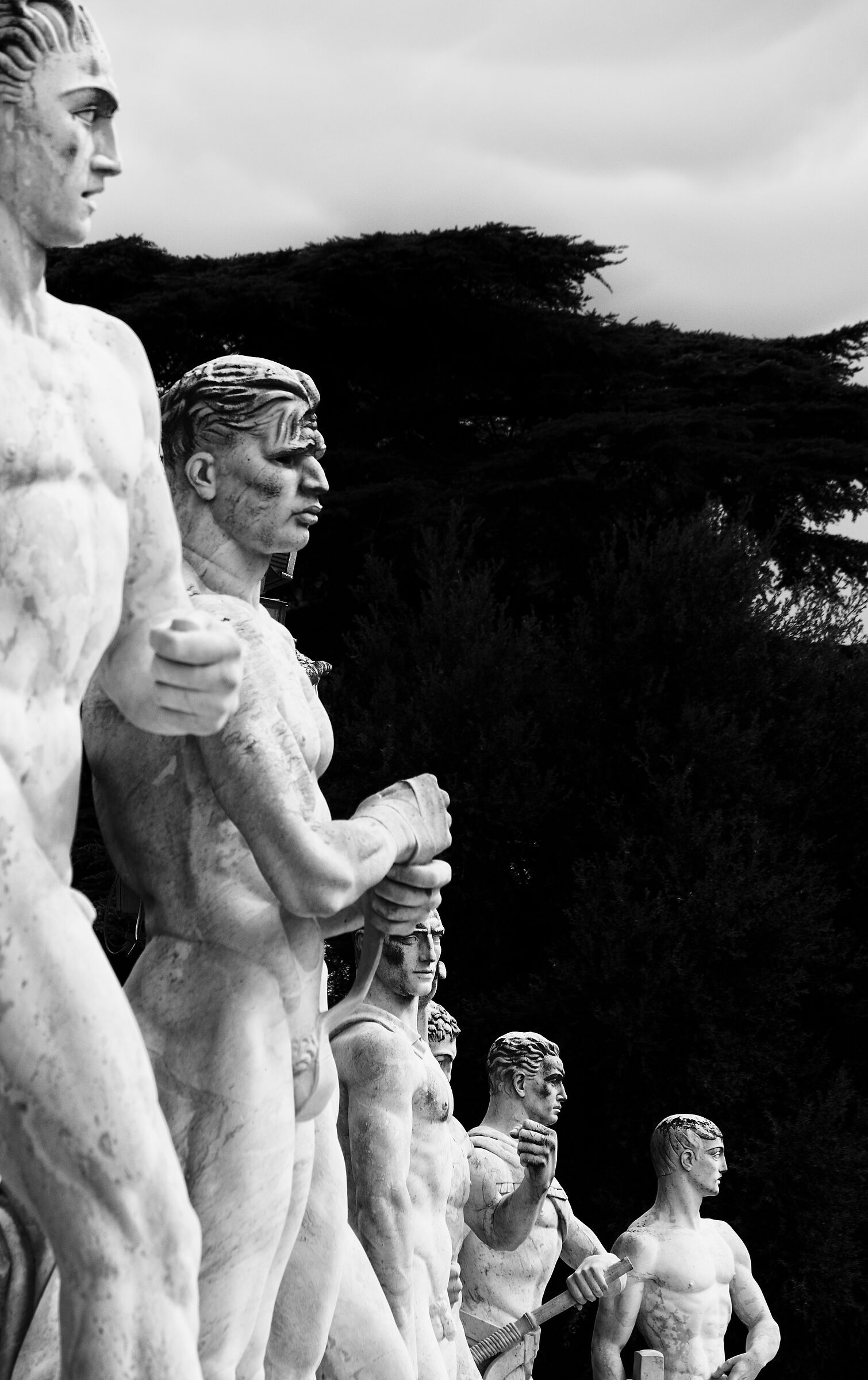 Facce di pietra