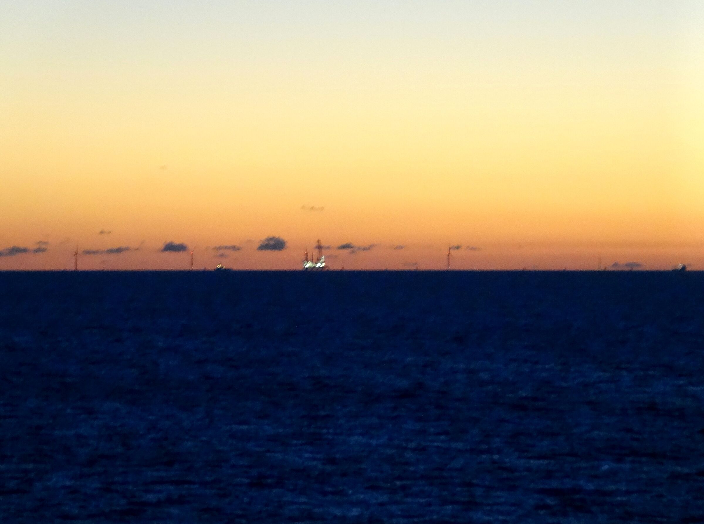 Baltic: Impressions on the limit of the horizon.