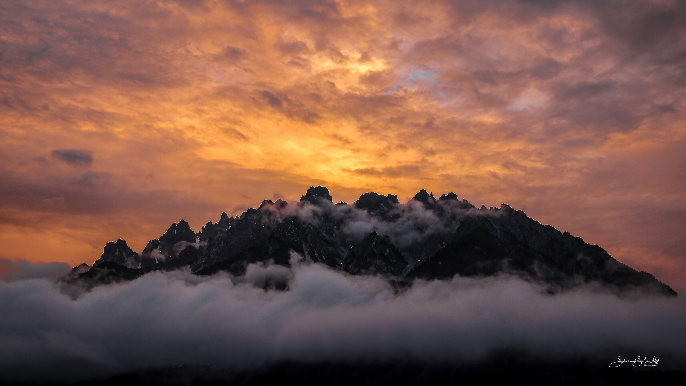 Wrapped in fog on a summer evening