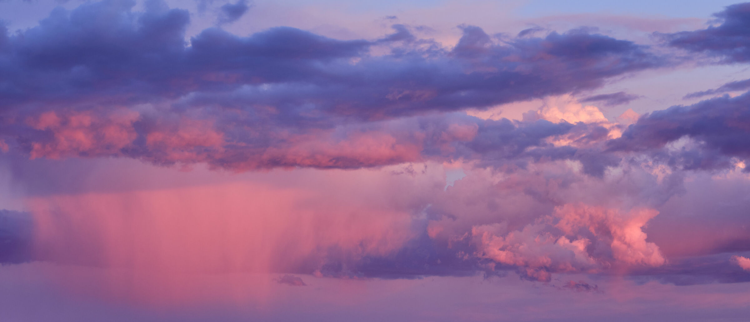 Cieli alieni al tramonto