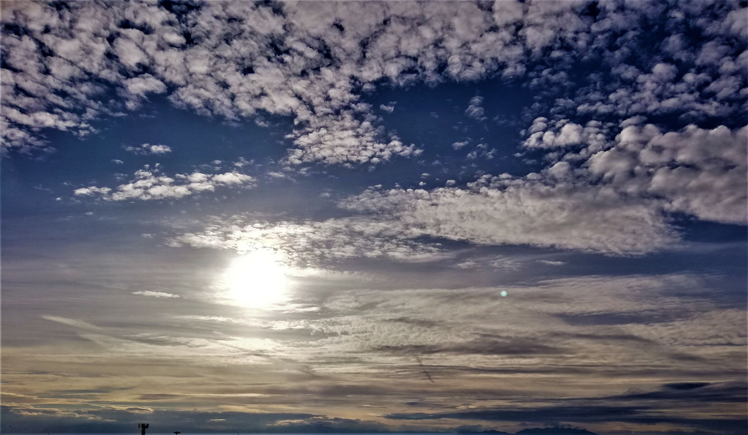 cielo di settembre sulle alpi