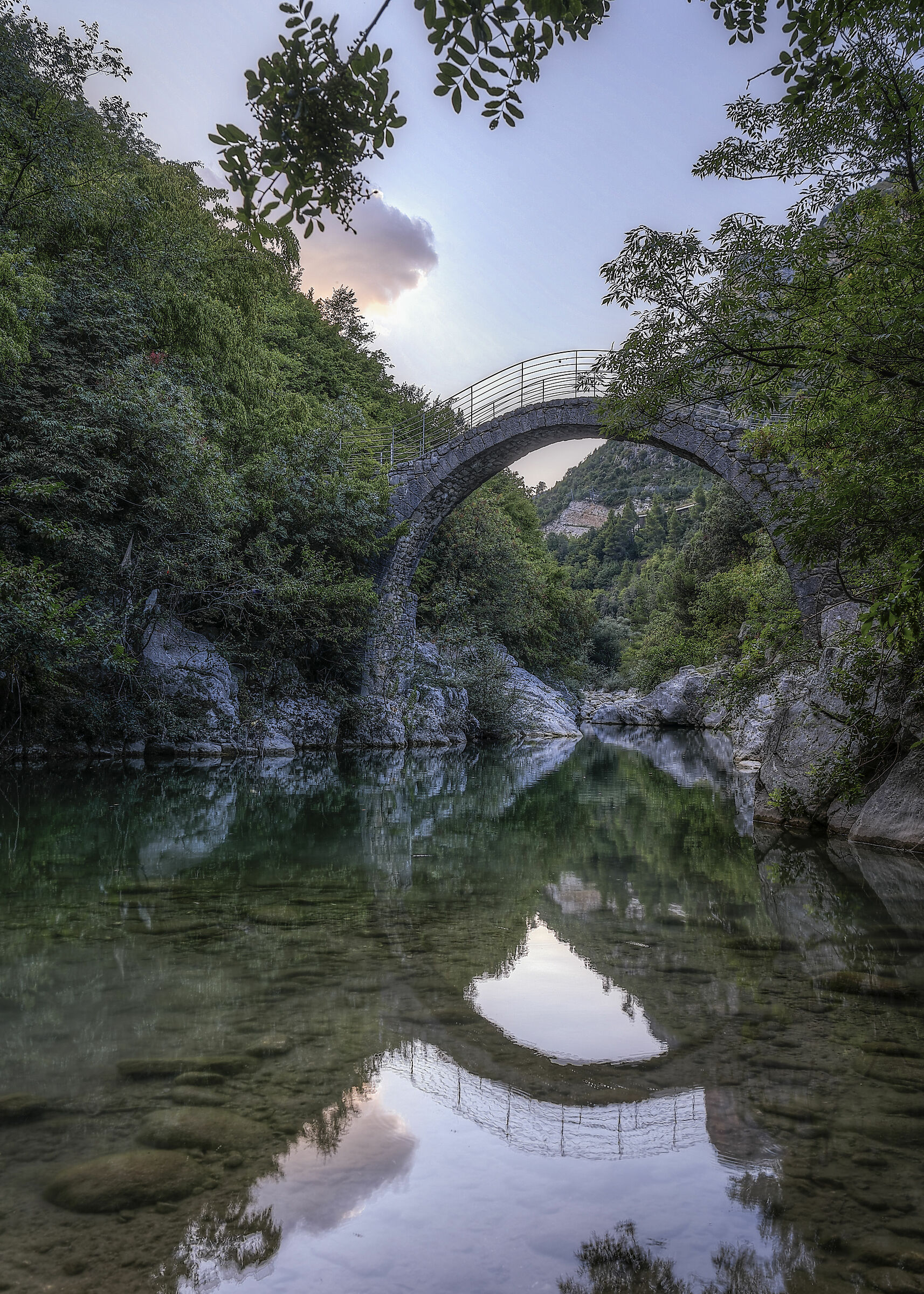 Hannibal Bridge. Cusano Mutri. 2020.