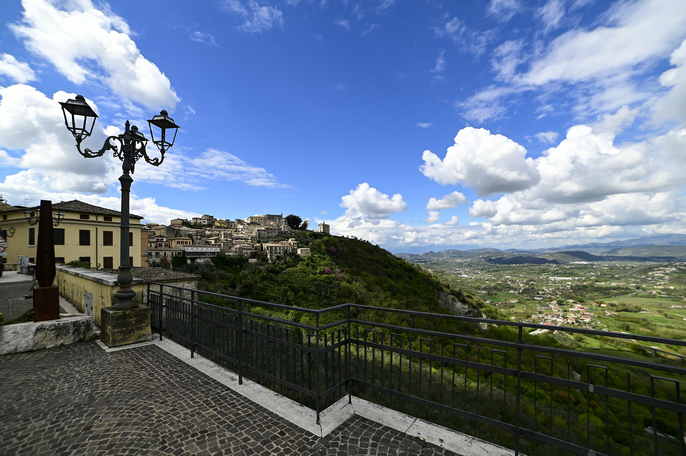 Vista Su Civita Falconara