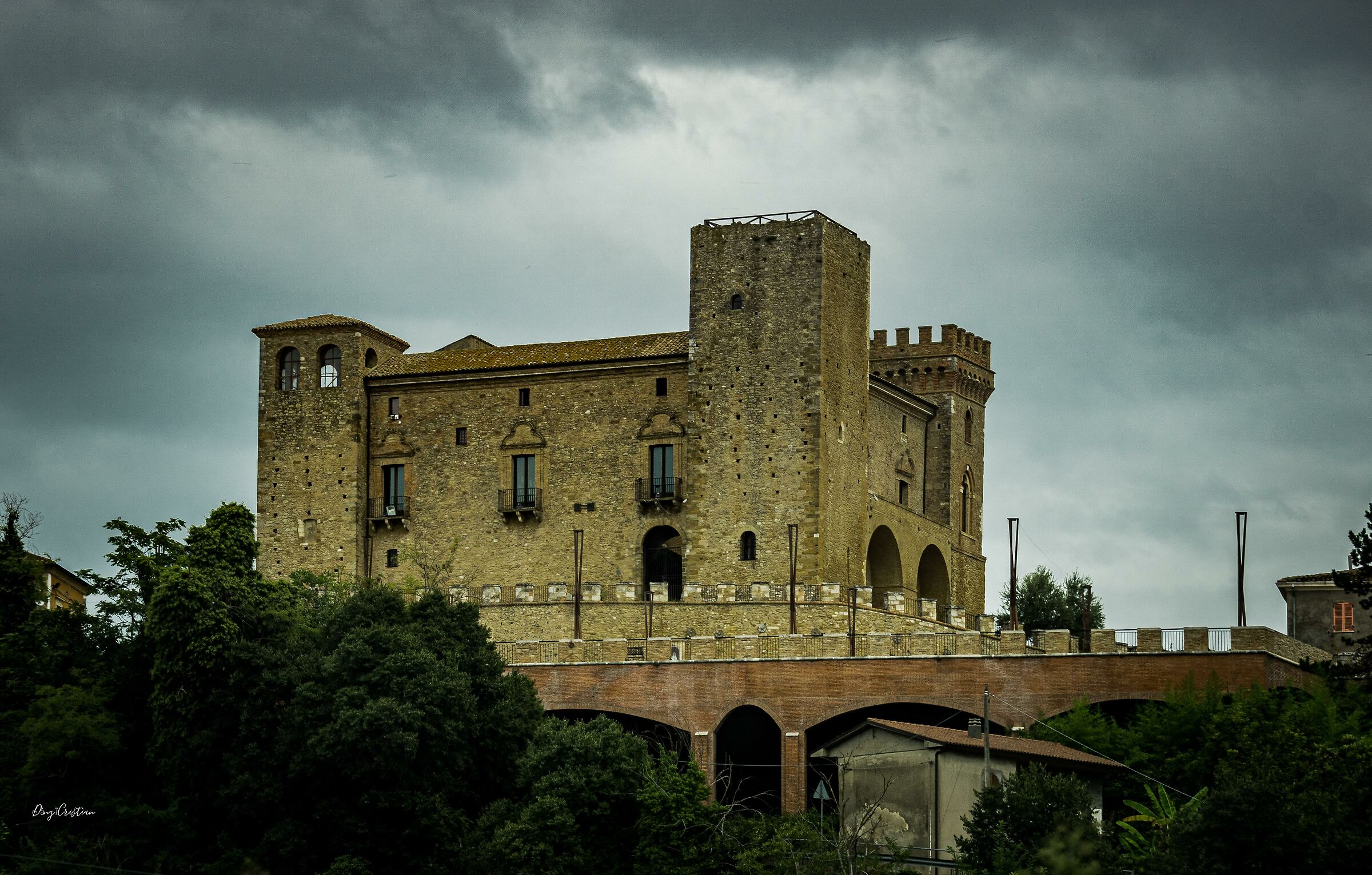 crecchio castle