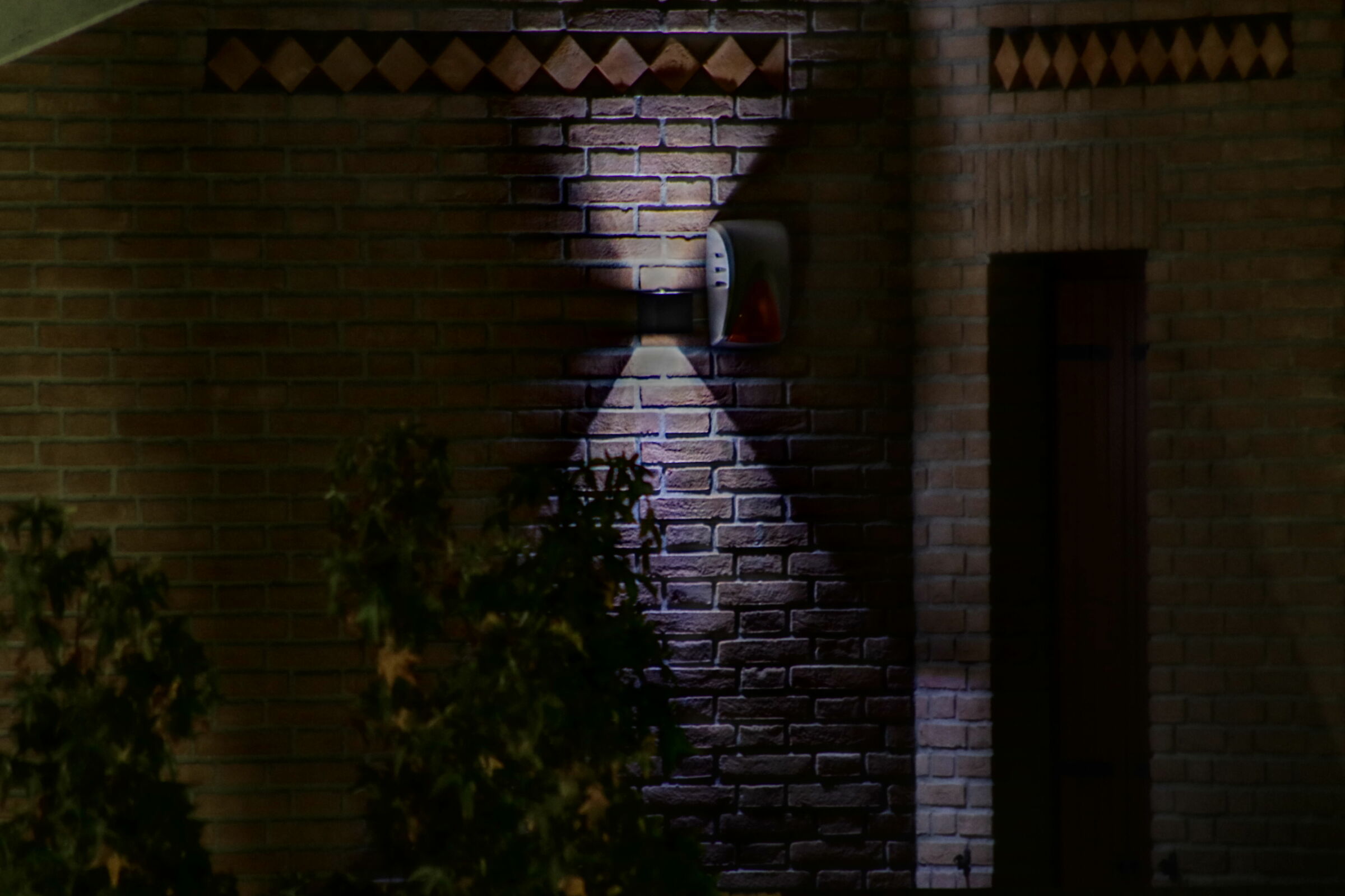 Pentax DA HD 55-300 + HD DA AF 1.4x Rear Converter HDR