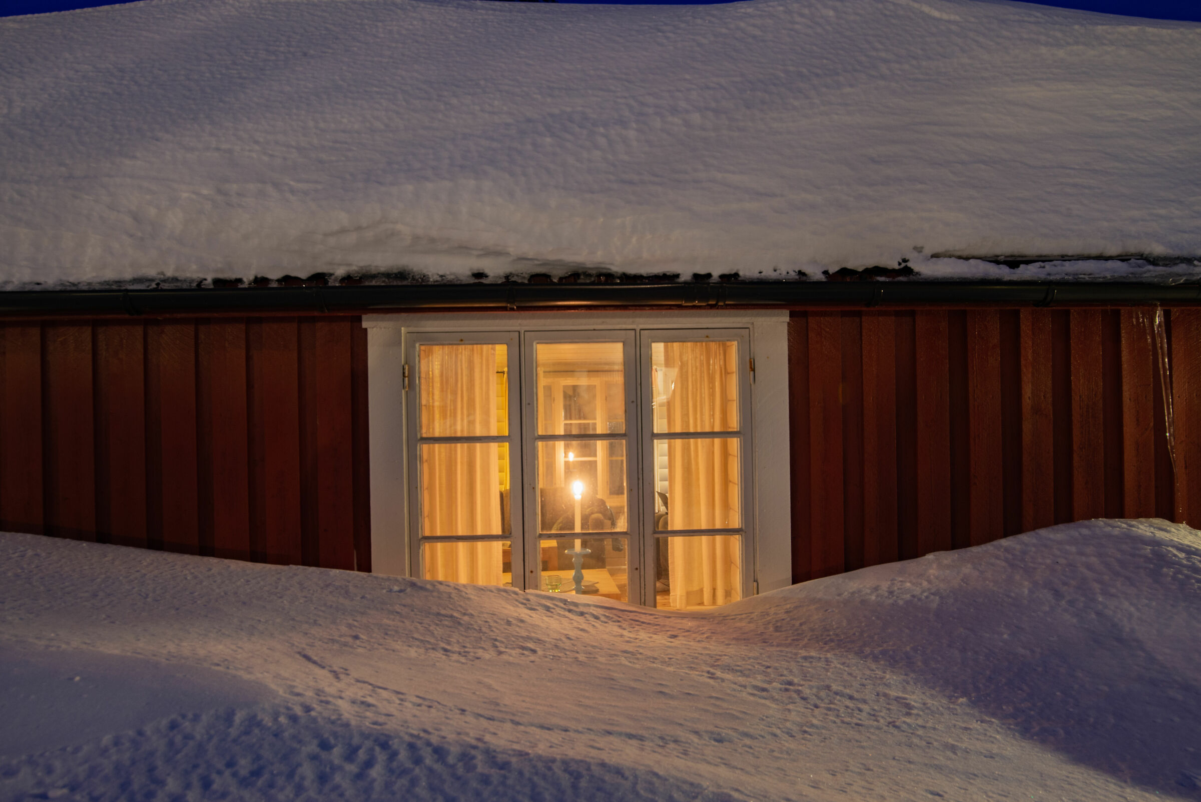 C'è chi sta al caldo e chi fotografa chi sta al c...