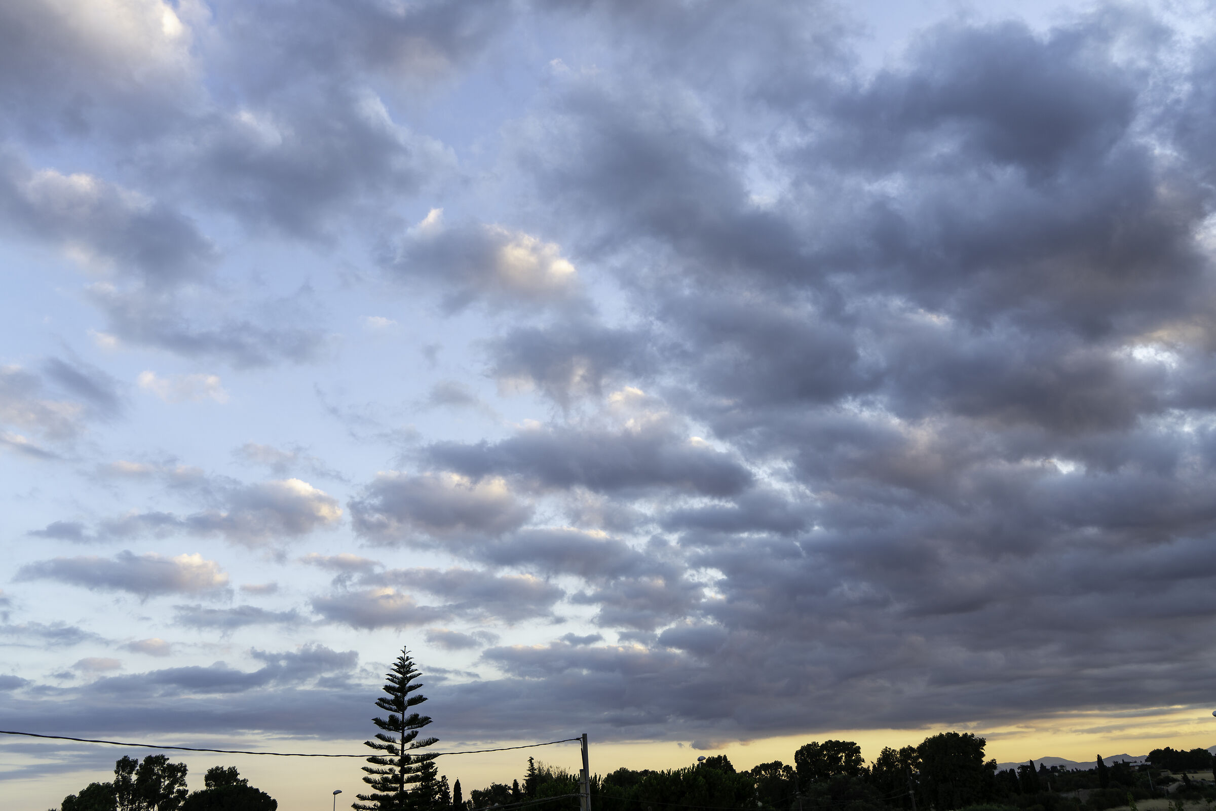 Cloud coming, cloud going