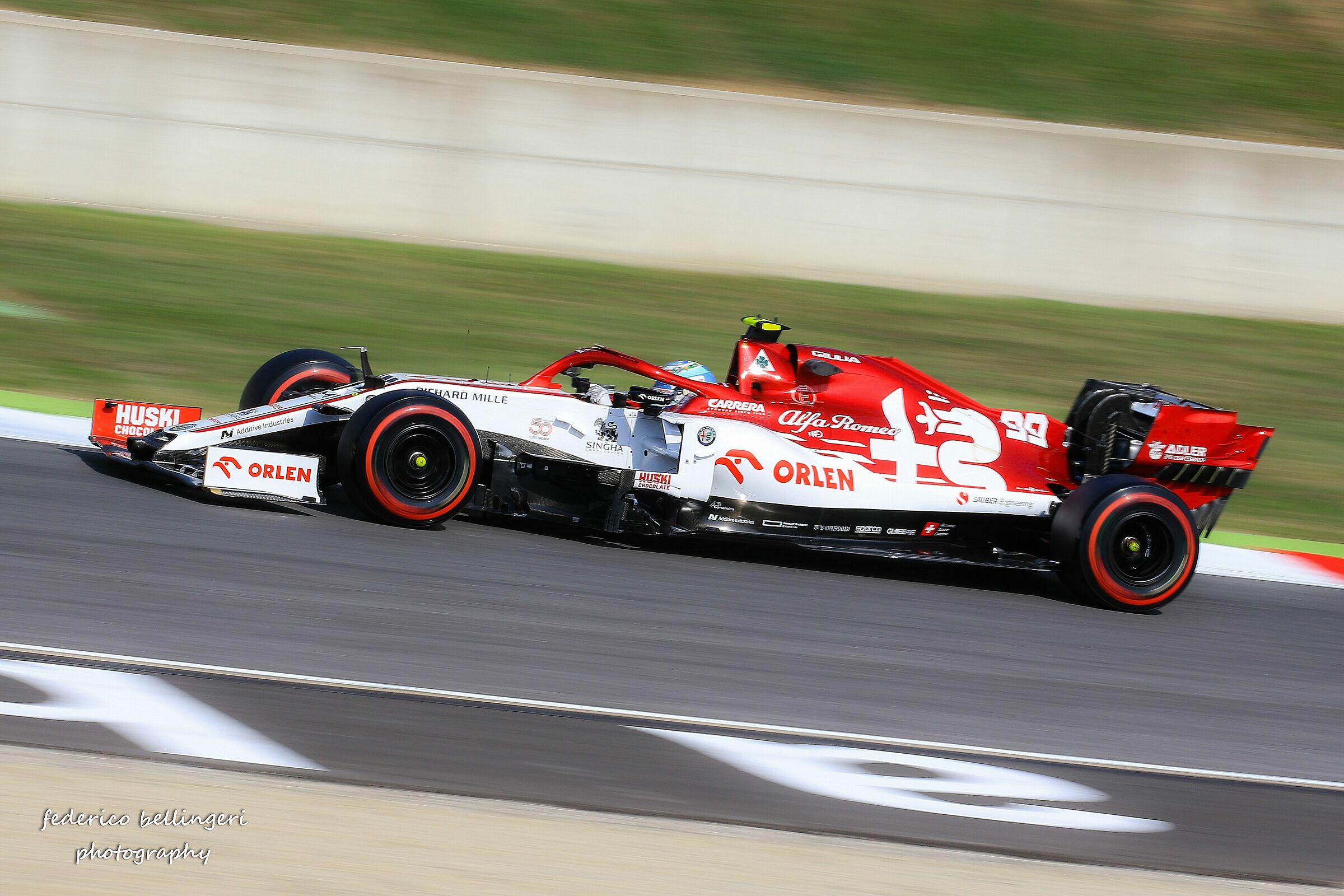 "tutti pazzi per ..."