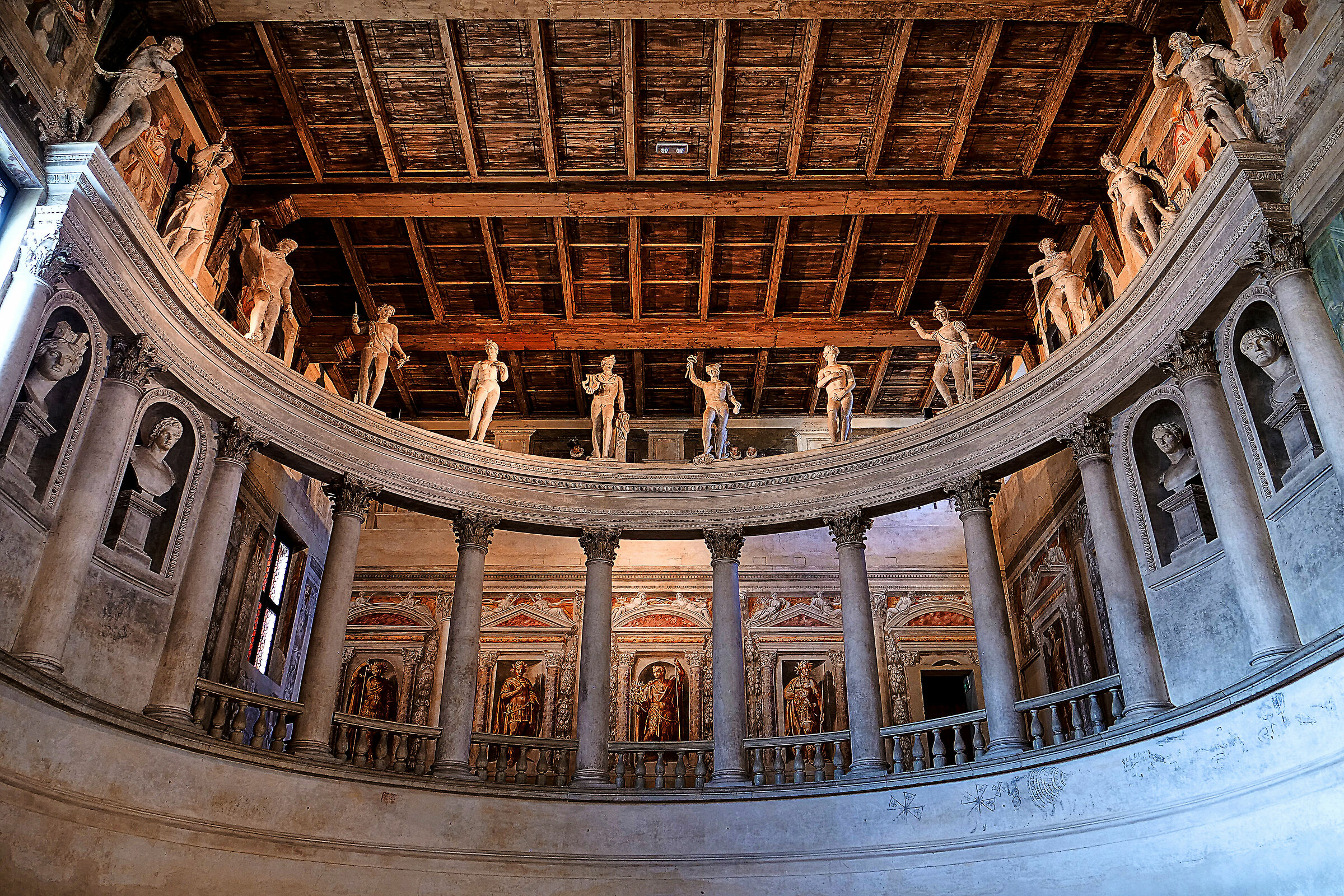 Teatro all'Antica  o Teatro Olimpico - Sabbioneta