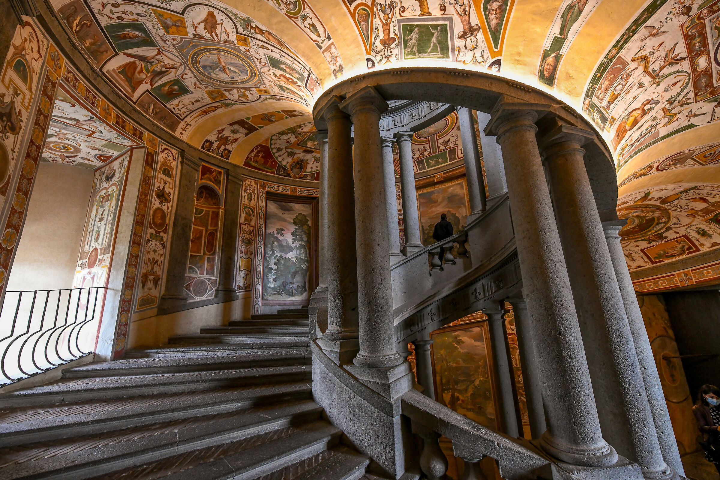 Caprarola (Vt)-Palazzo Farnese, Scala Regia