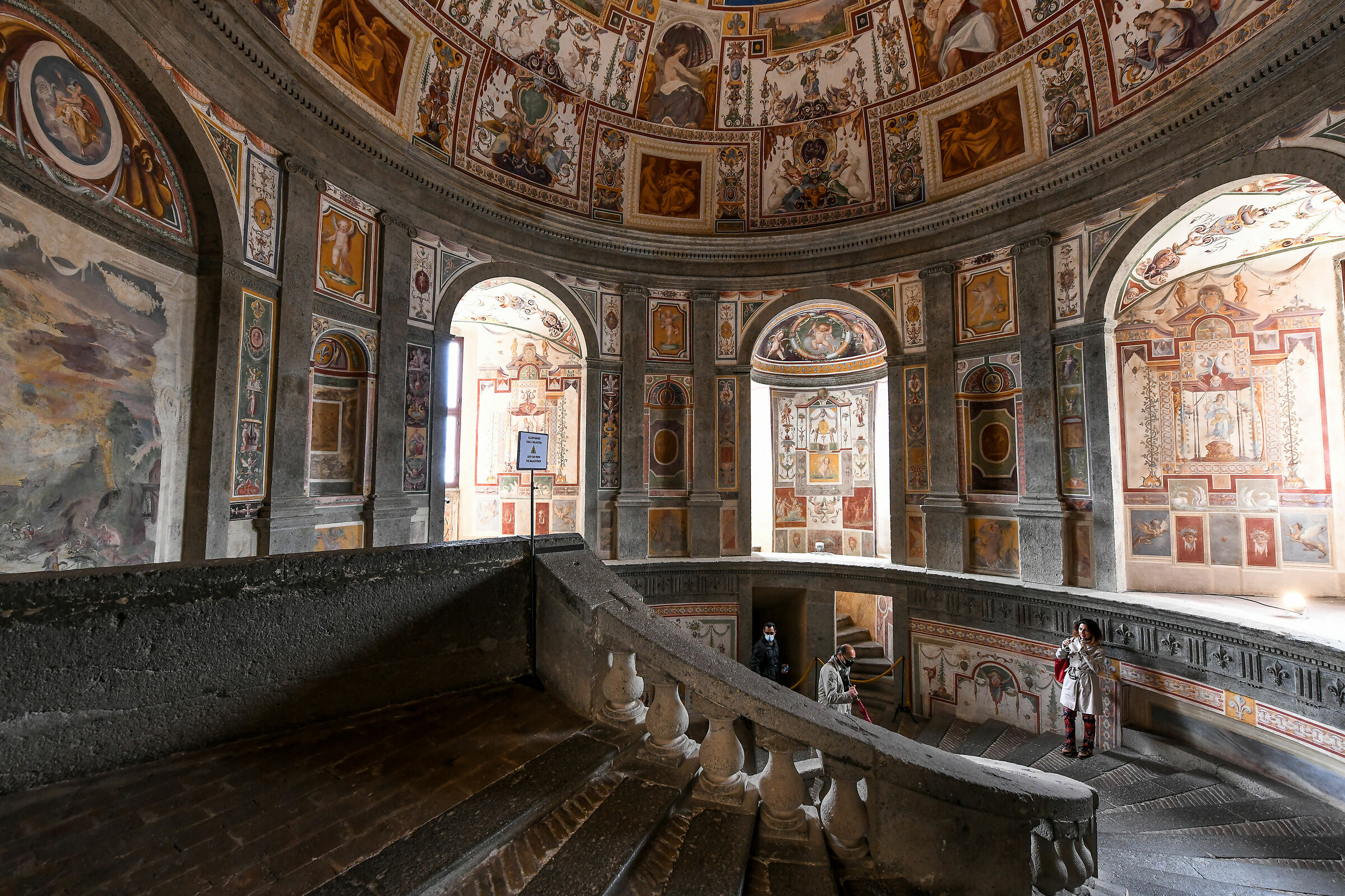 Caprarola (Vt)-Palazzo Farnese, Scala Regia