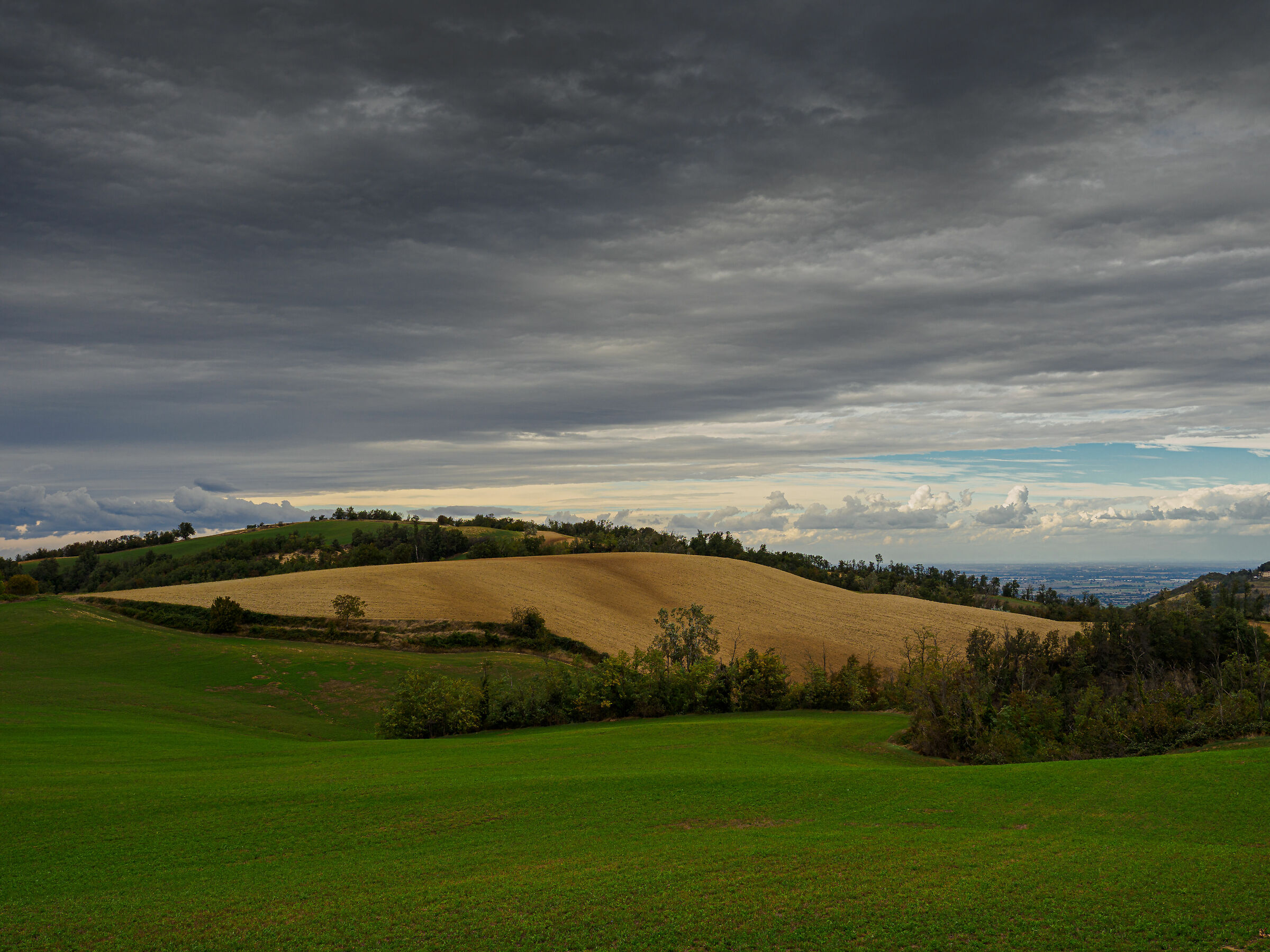Oltrepo Pavese, colline in Autunno