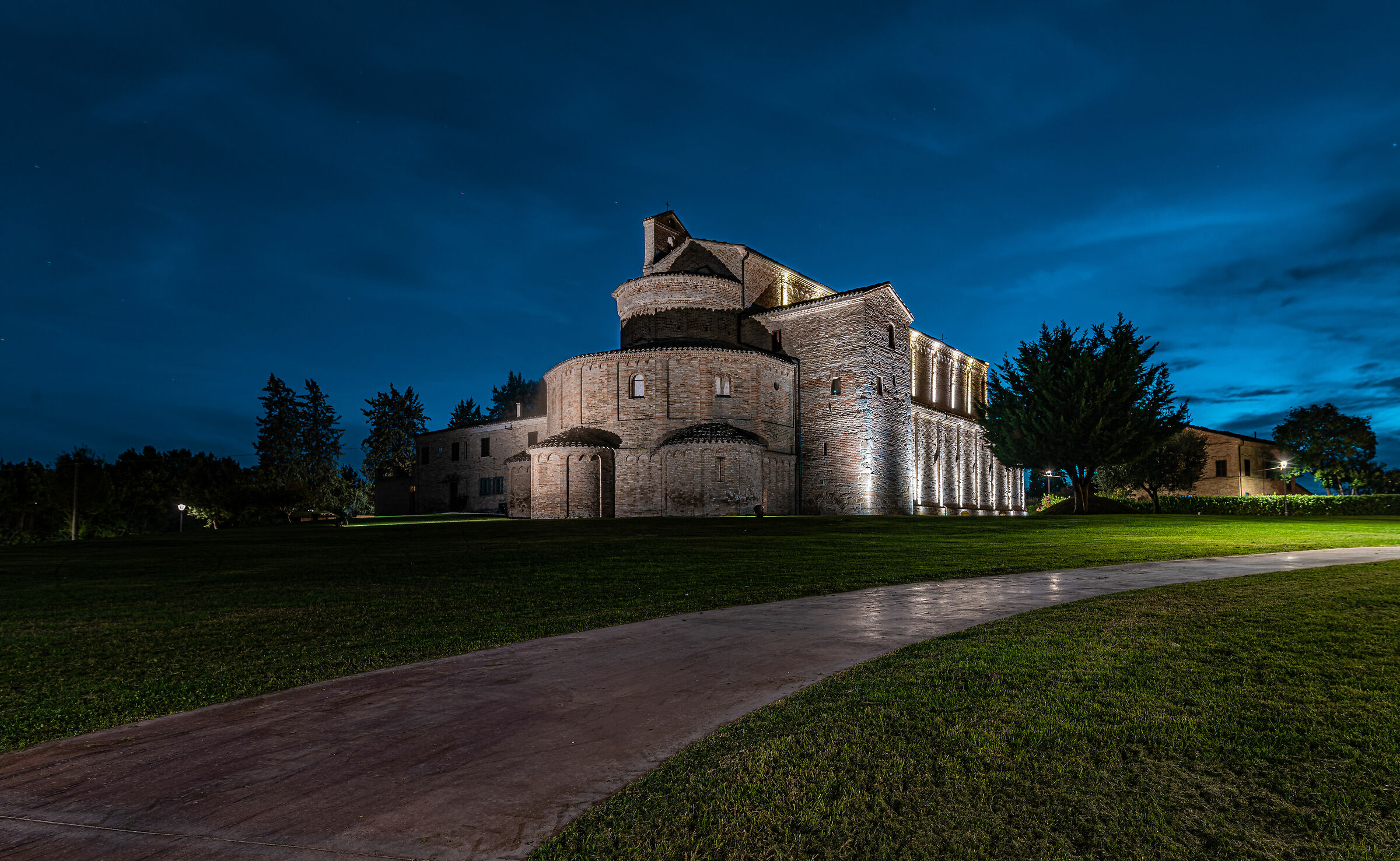 Santa Maria A Piè di Chienti