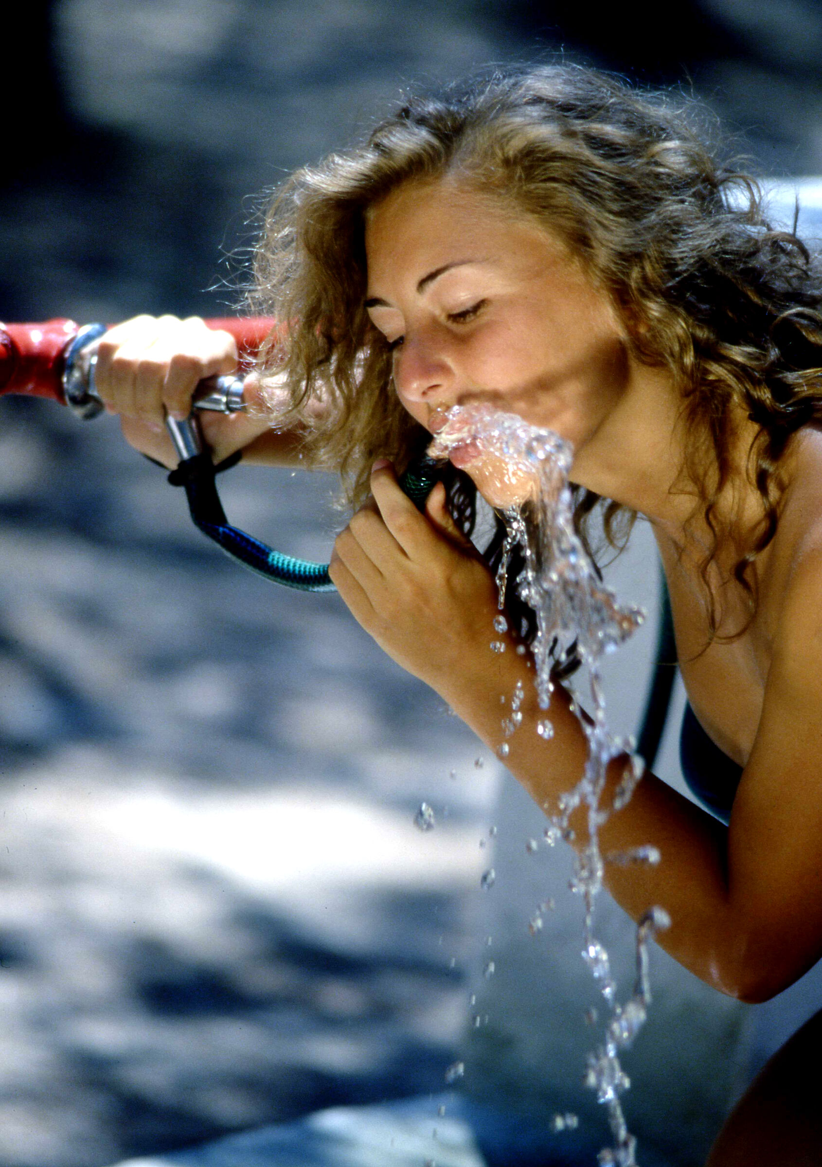 chiara fresca dolce acqua