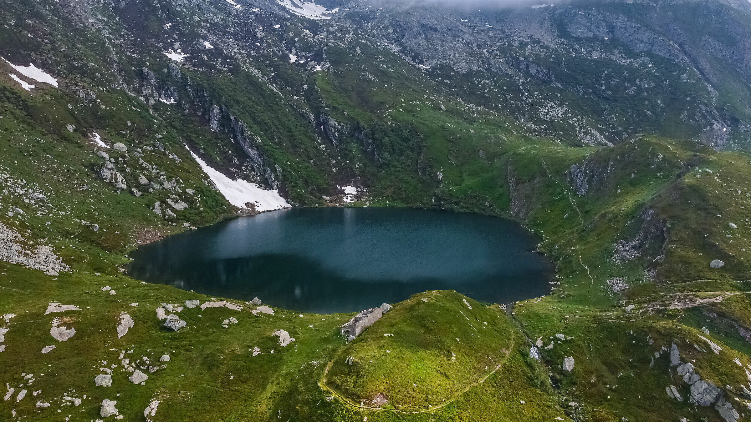 Black Lake, 2000 mslm