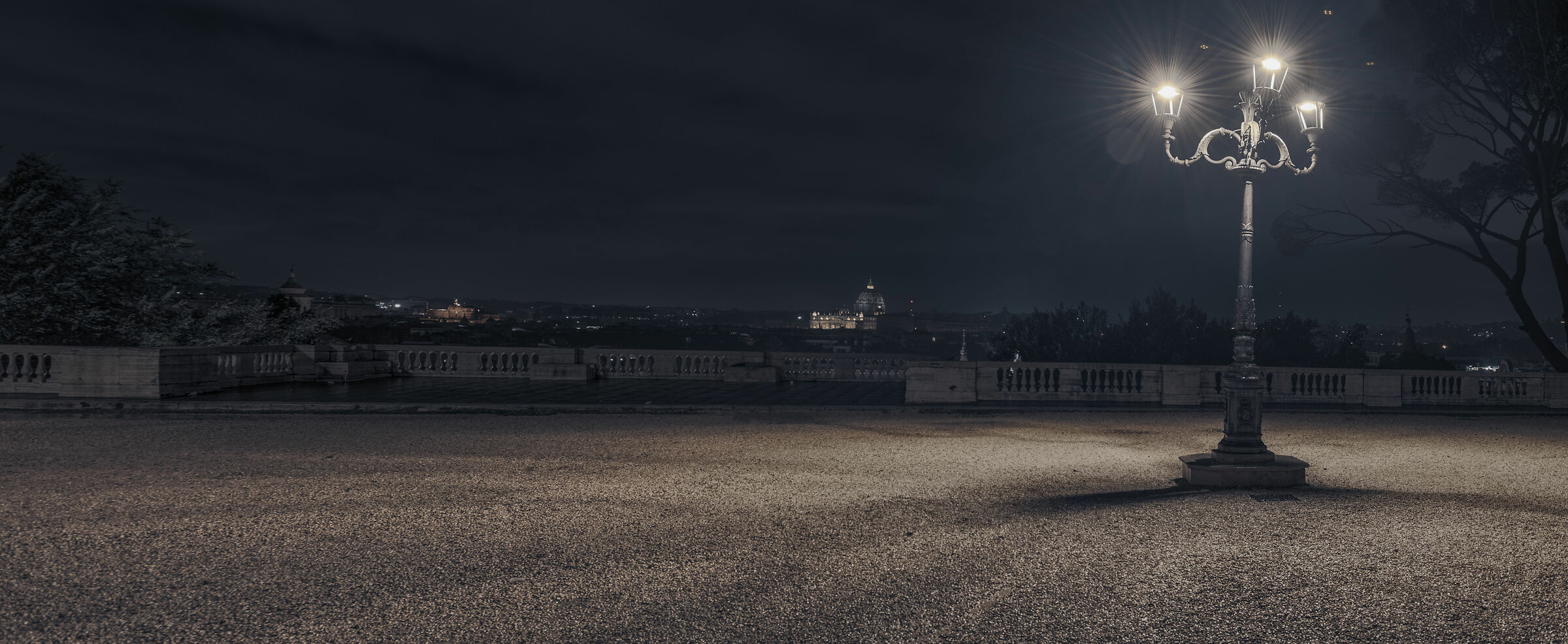 The lights of Pincio