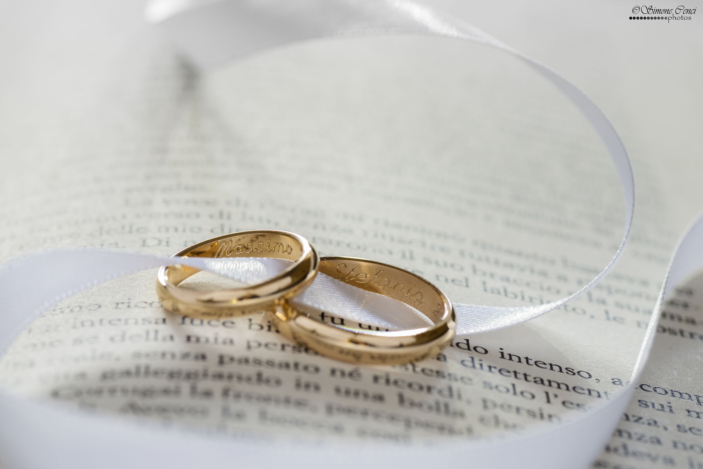 Legati con un filo di seta