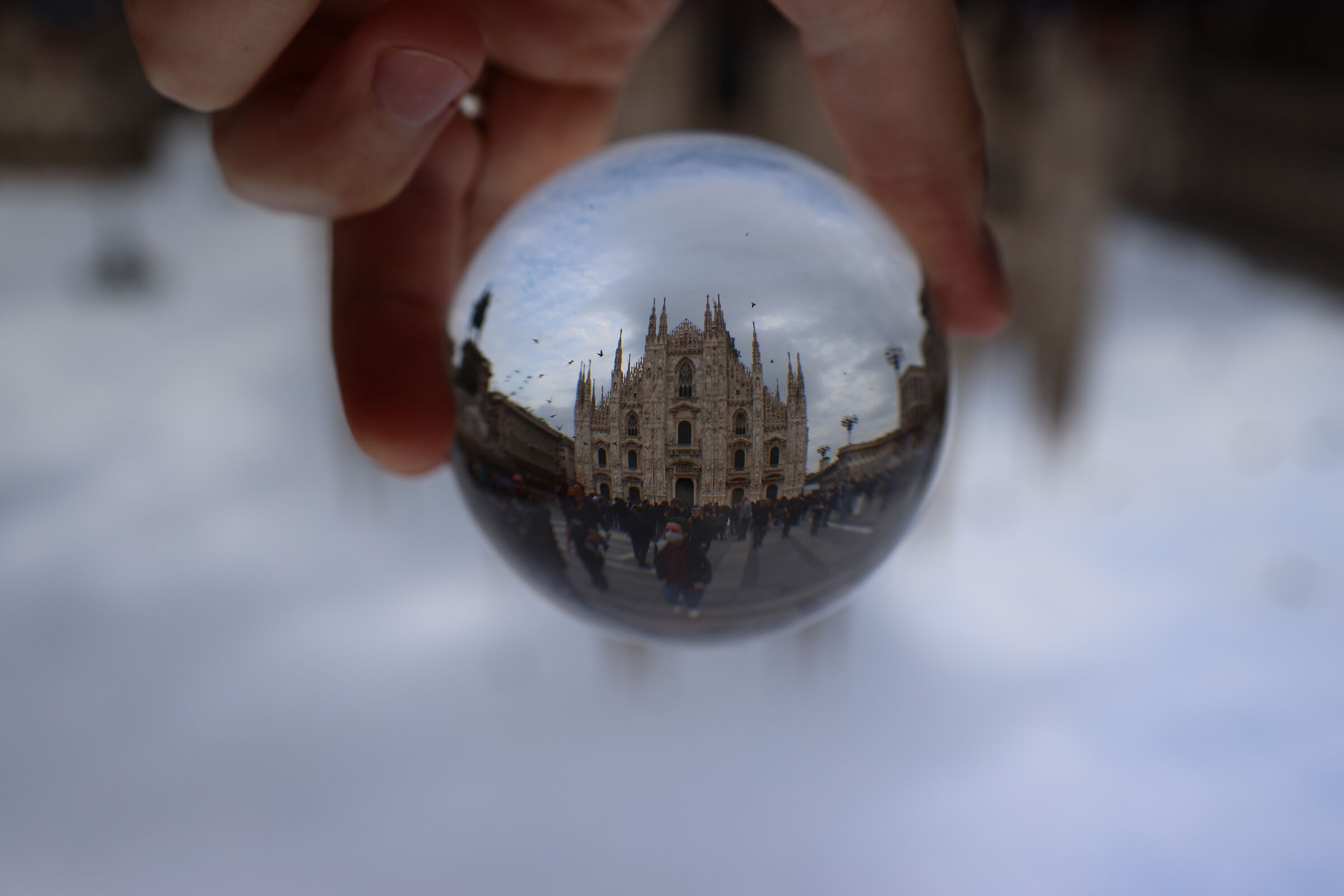 Crystal ball - Milan series - El Dòm