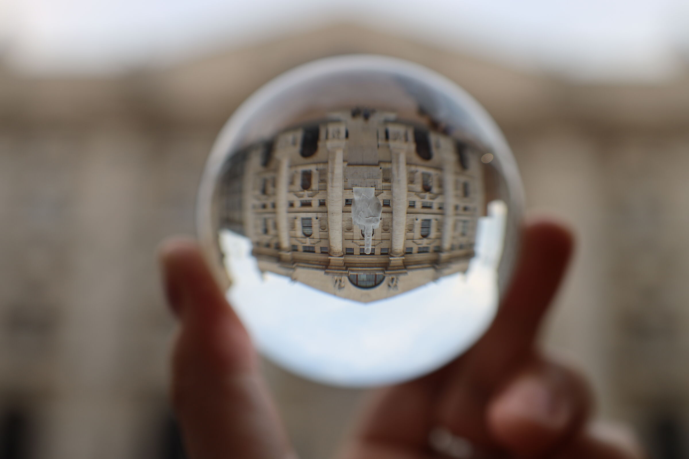 Crystal ball - Milan series - Business Square