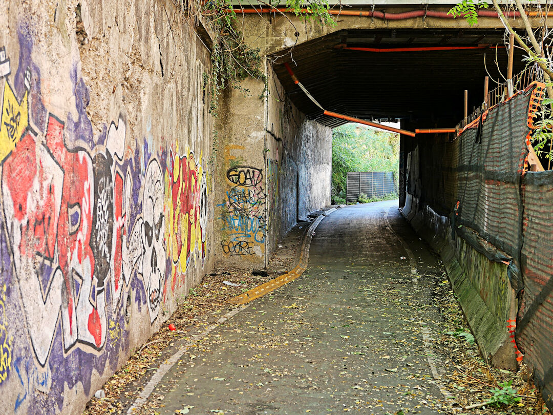 Cycling track
