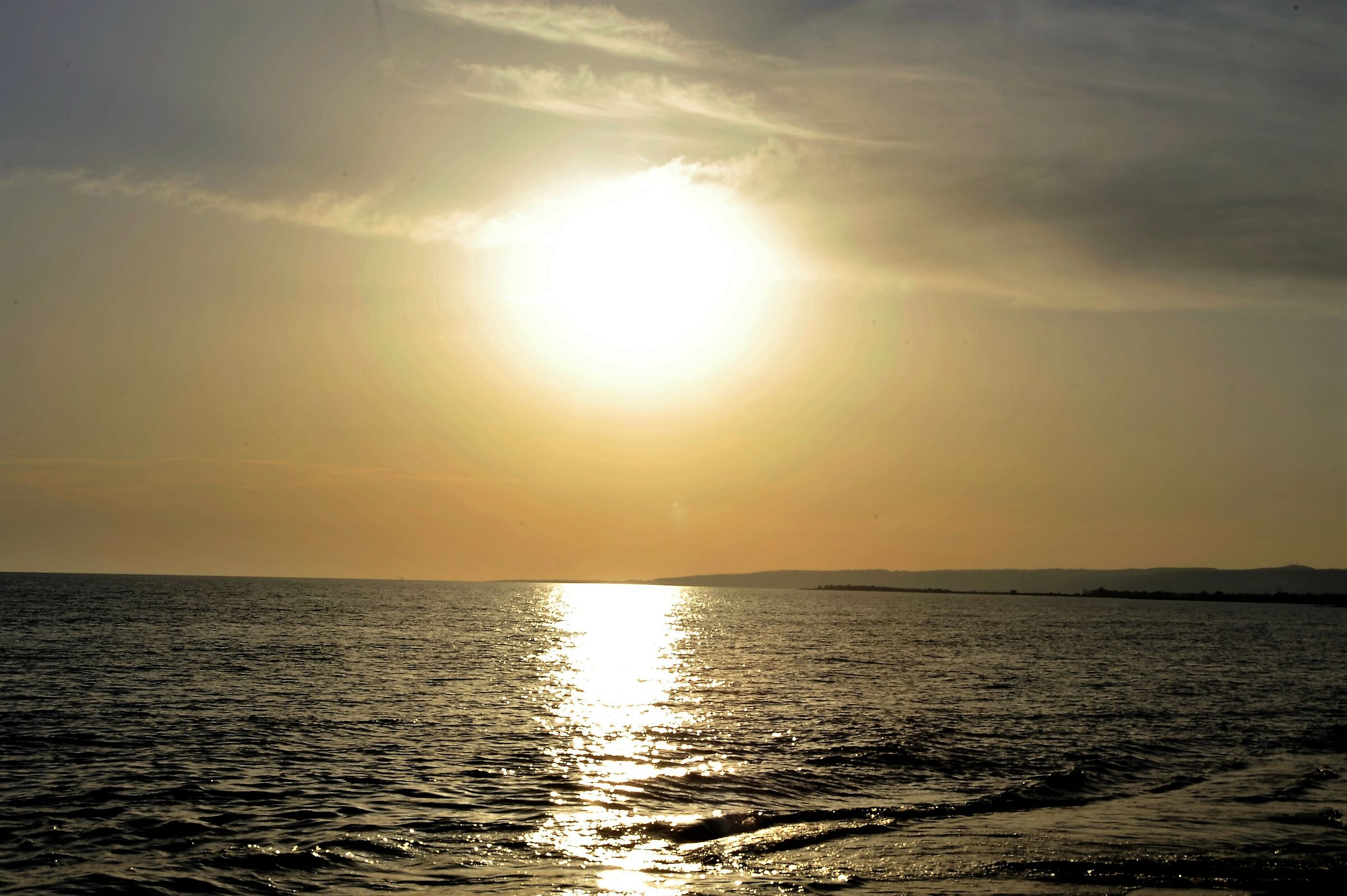 Tramonto sul mare