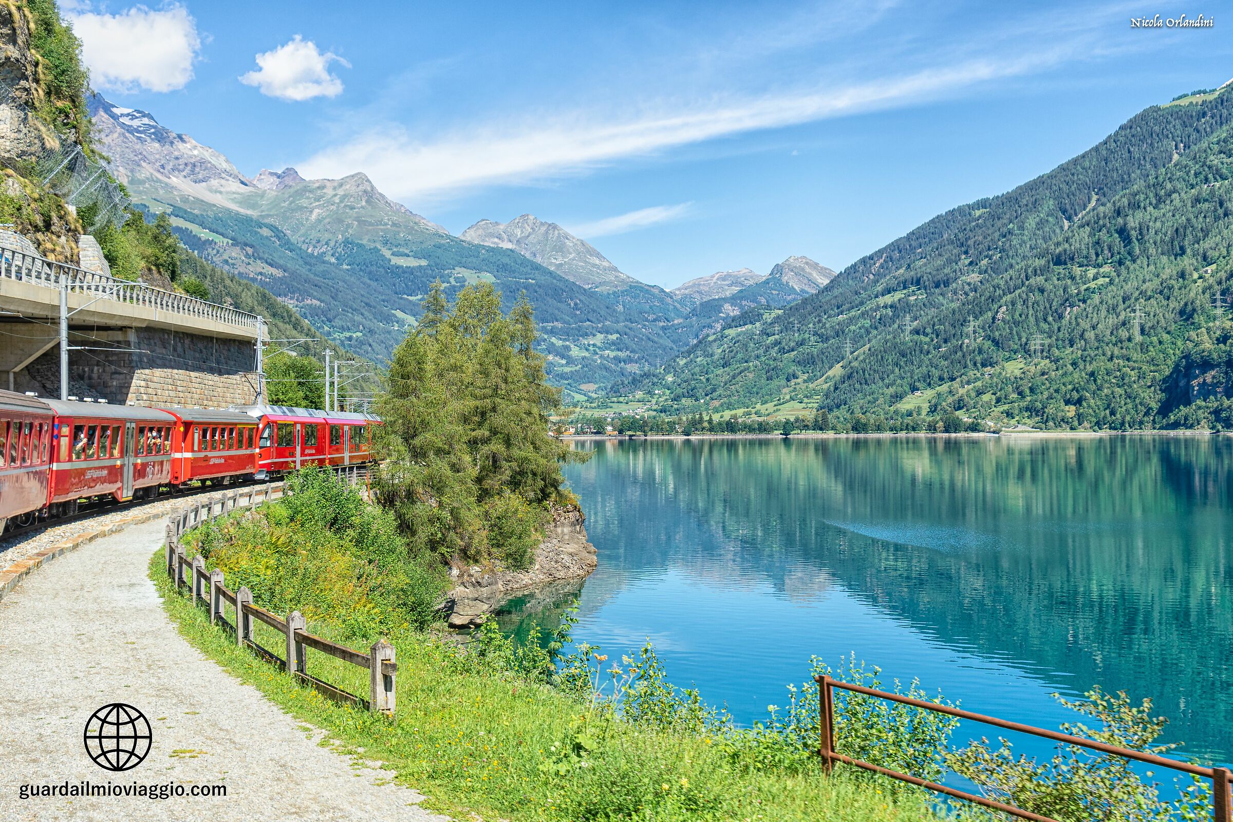 Trenino Rosso del Bernina