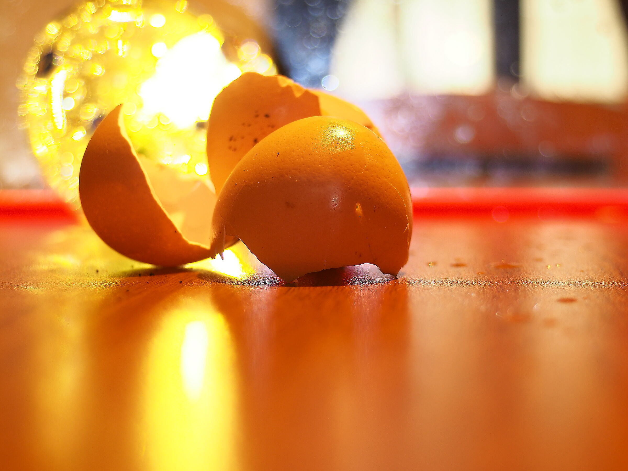 magia delle uova rotte