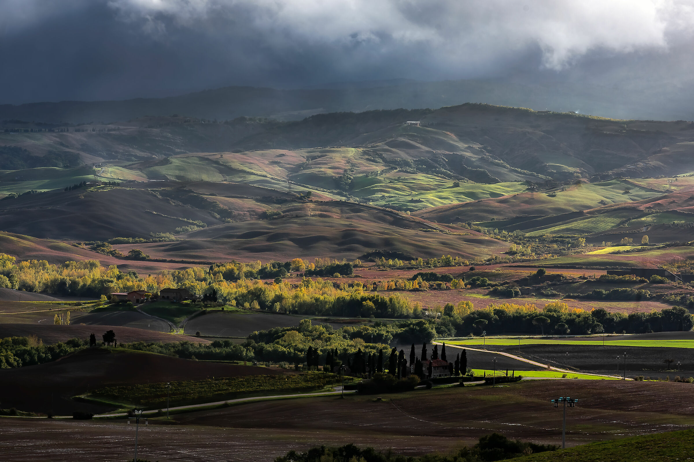 sotto l'amiata ,alta val d'orcia ,uno squarcio di so...