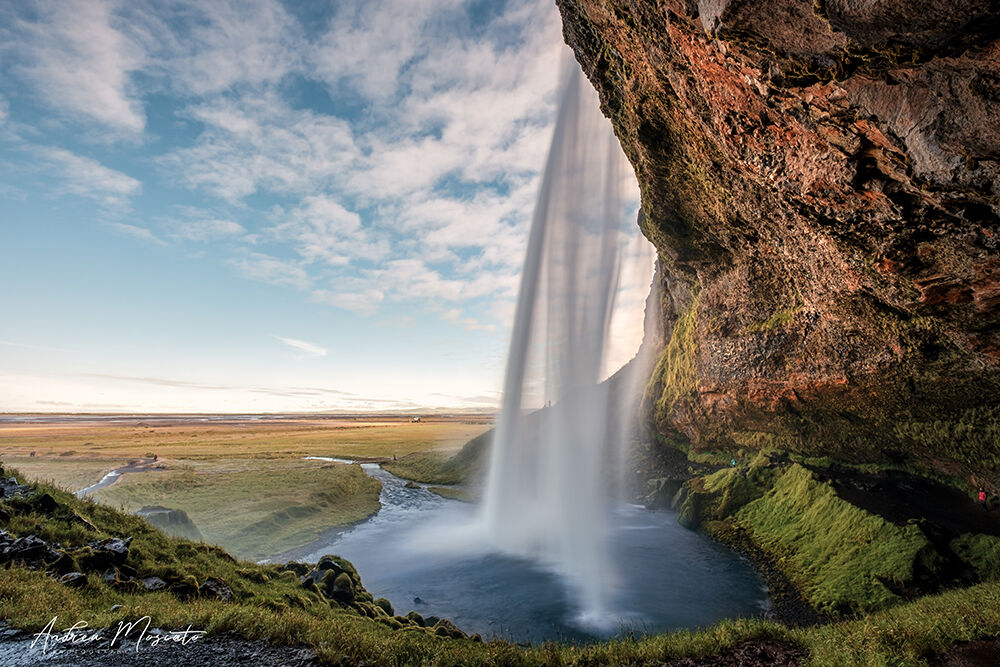 Seljalandsfoss (Iceland)