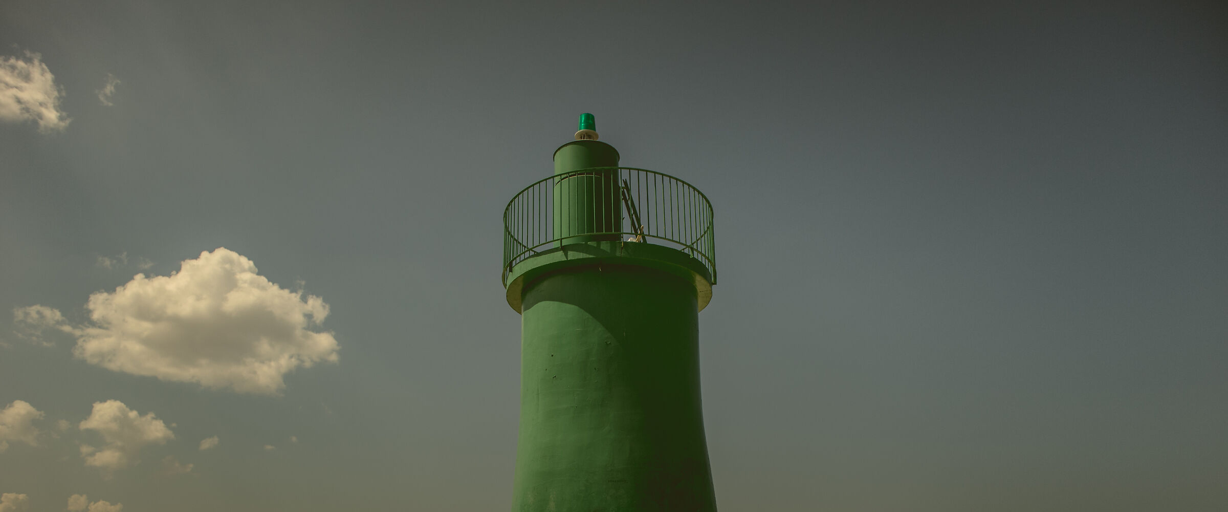 Greeny, Yon