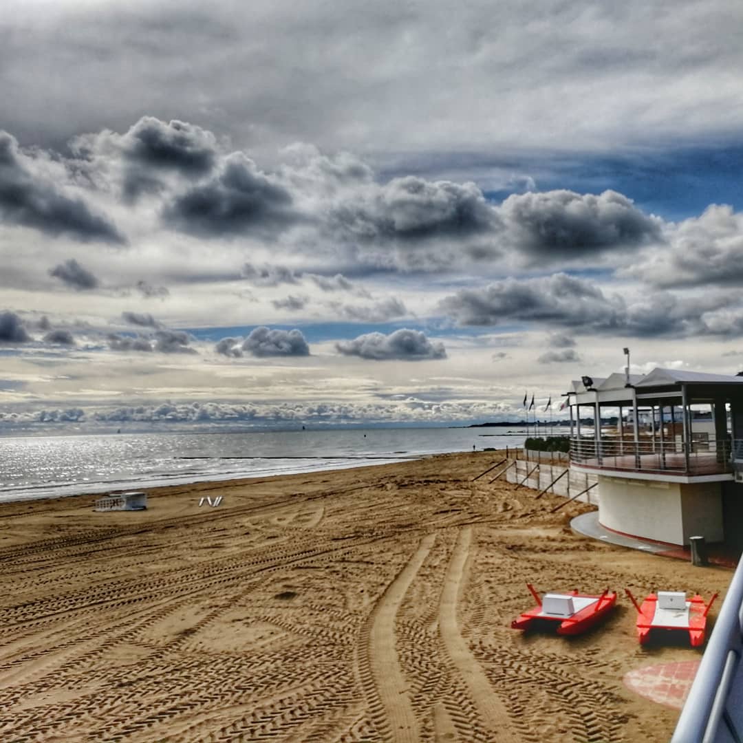 La spiaggia in sutunno