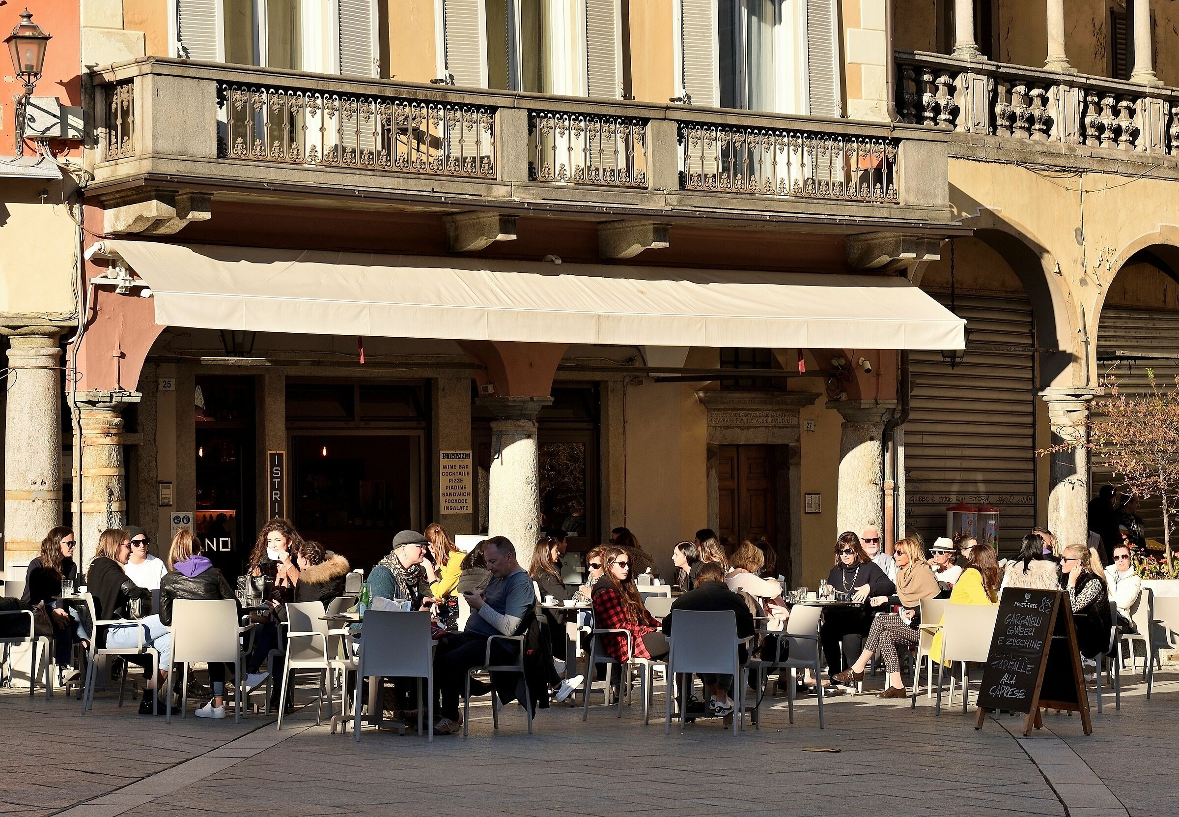 E noi ce ne fottiamo!