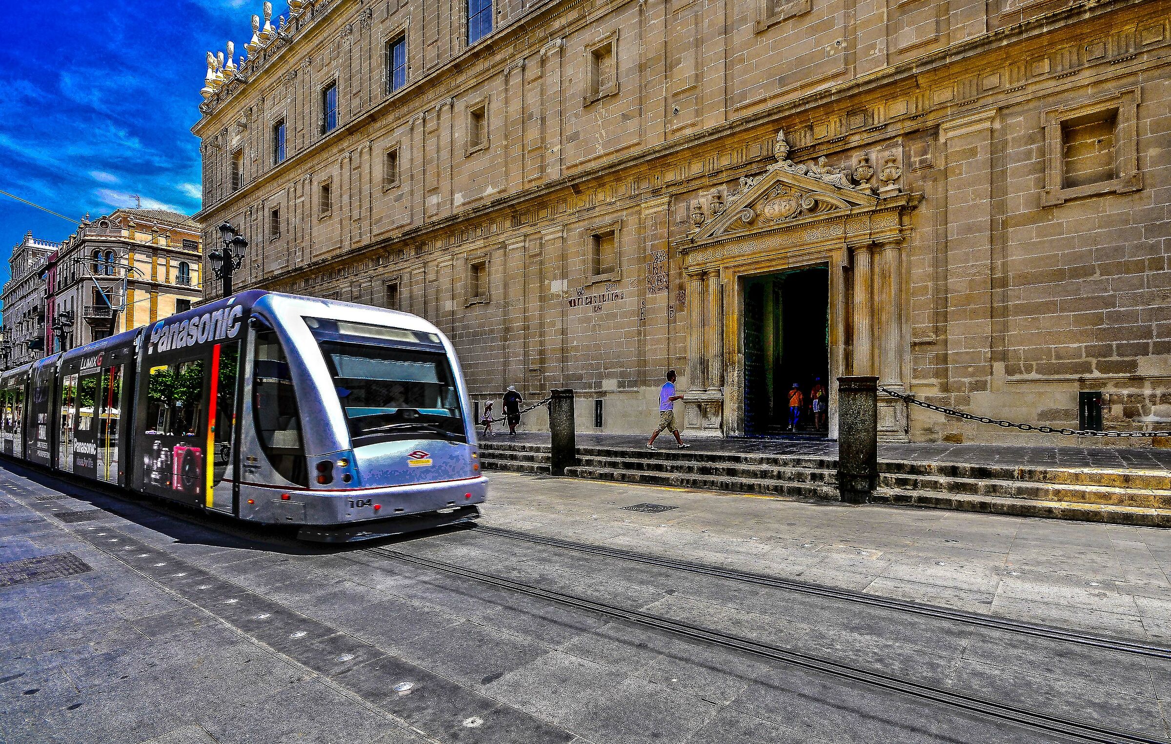 seville glimpse 3