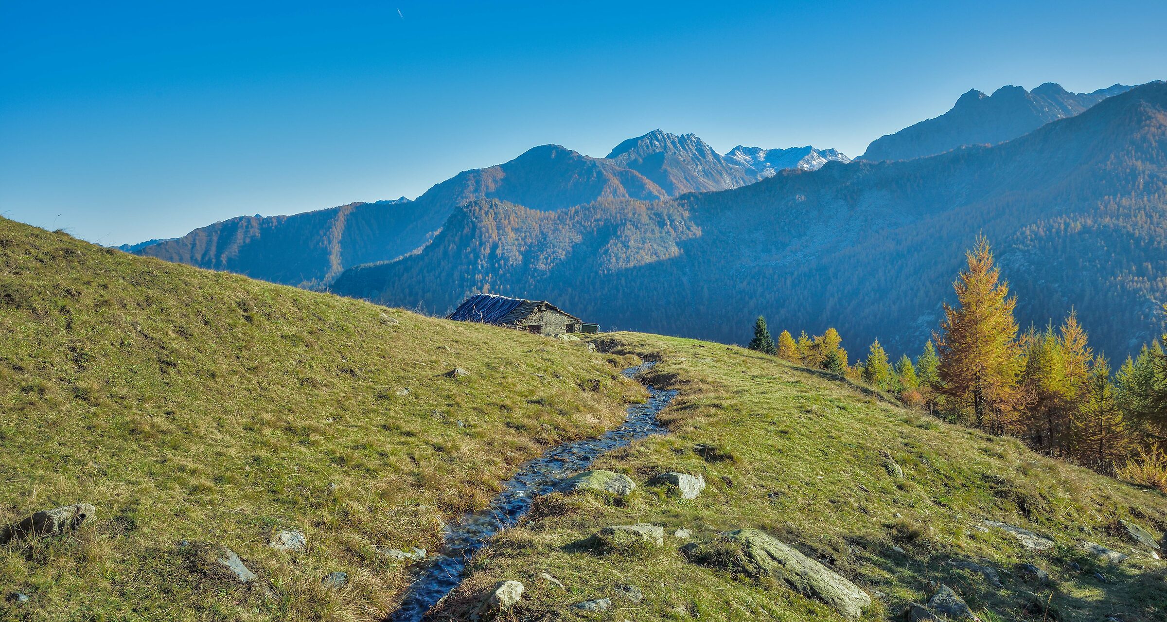 in discesa verso il parcheggio