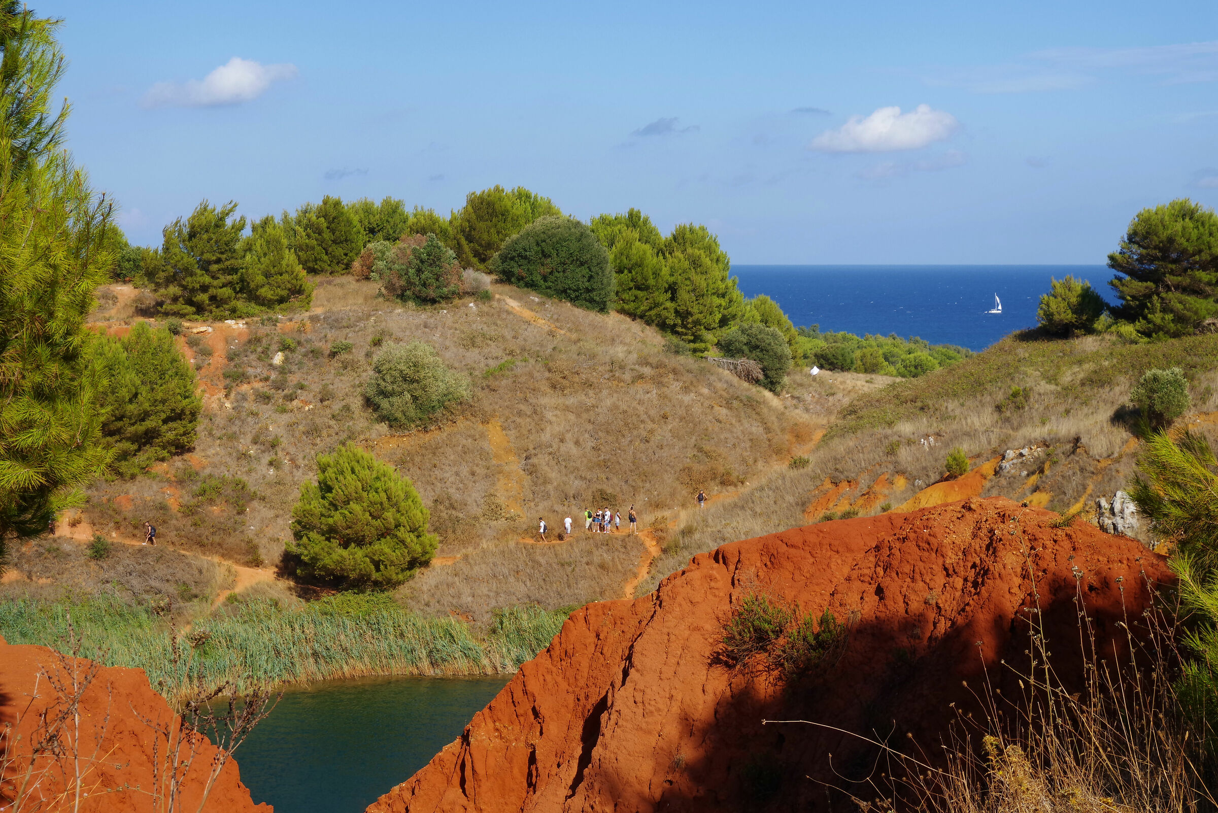laghetto nella cava di bauxite
