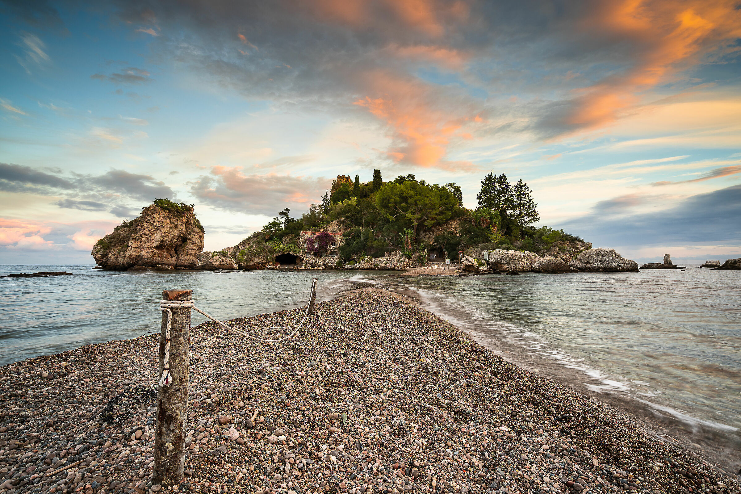 Sentiero per l'isola Bella
