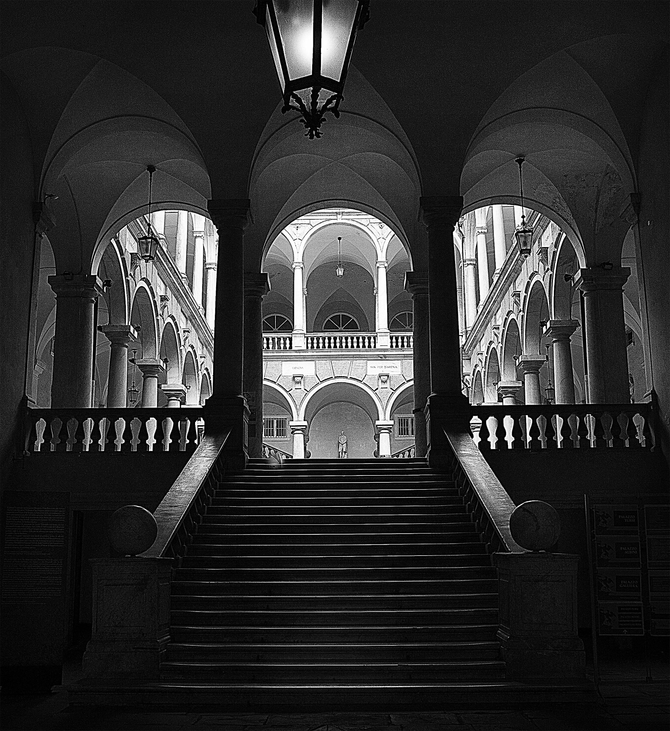 Genova - Atrio Palazzo Tursi