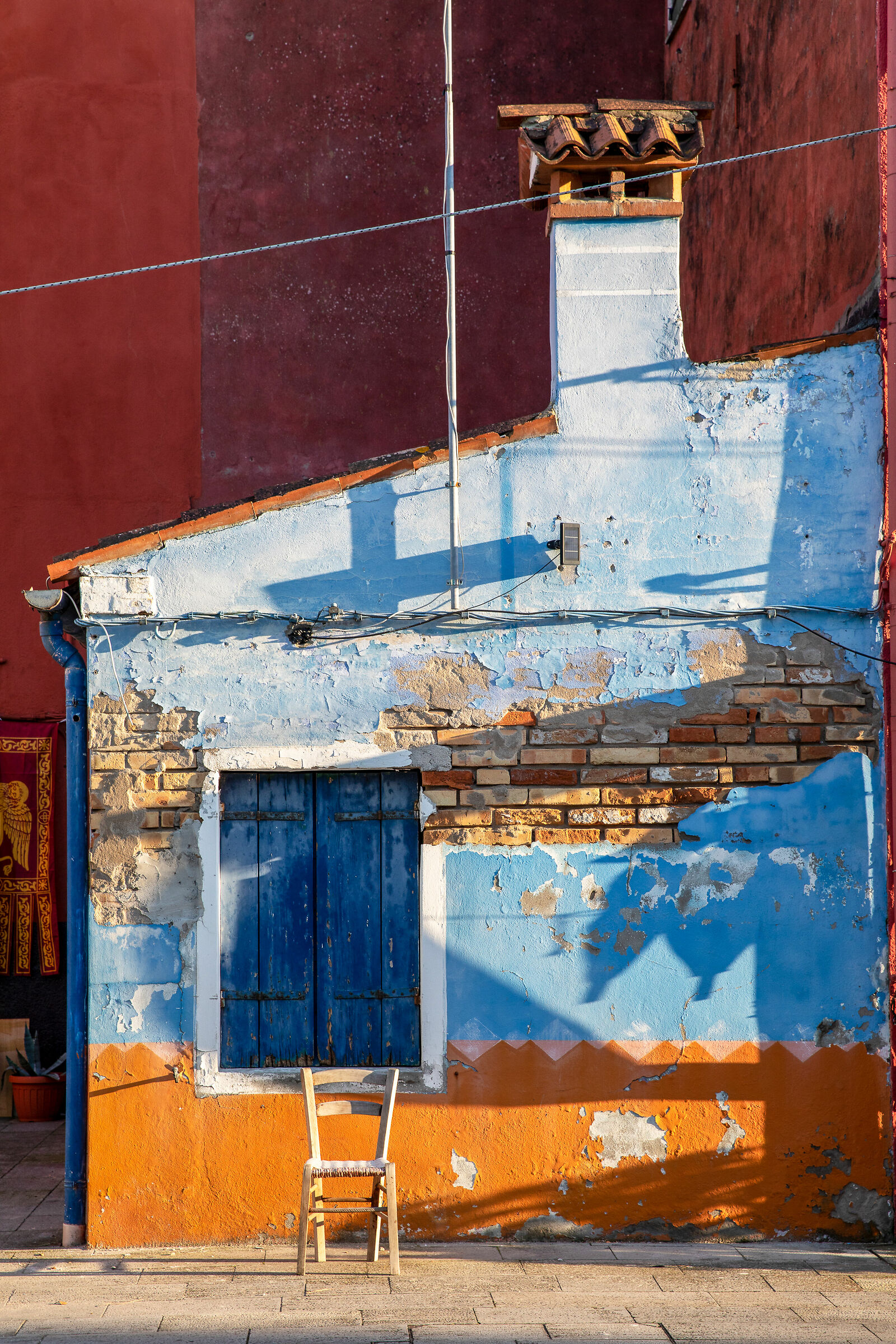 Vendesi con sedia .....